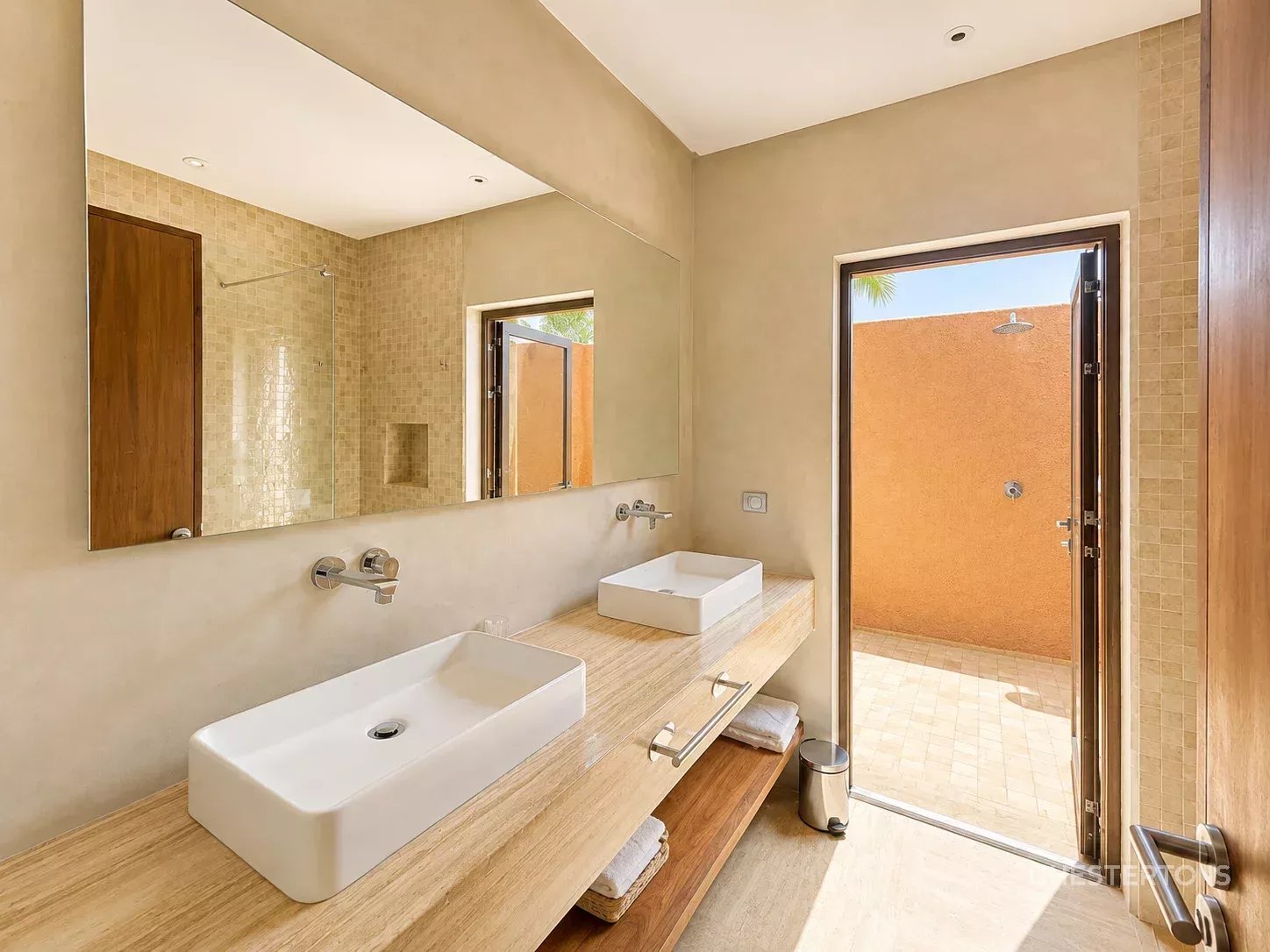  Image of Villa - 4 Bedrooms for Sale in Marrakech-Ménara-Marrakech-Morocco, Image 20