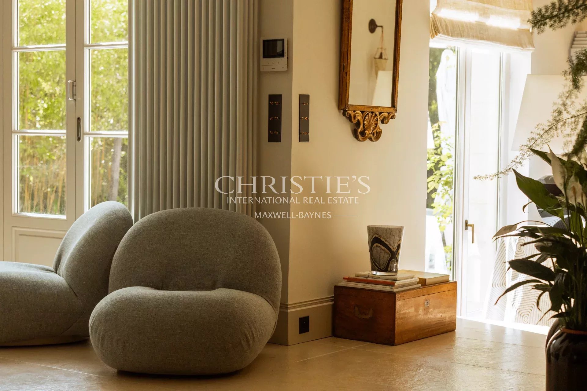 5 Bedroom Villa/Townhouse's Image 31