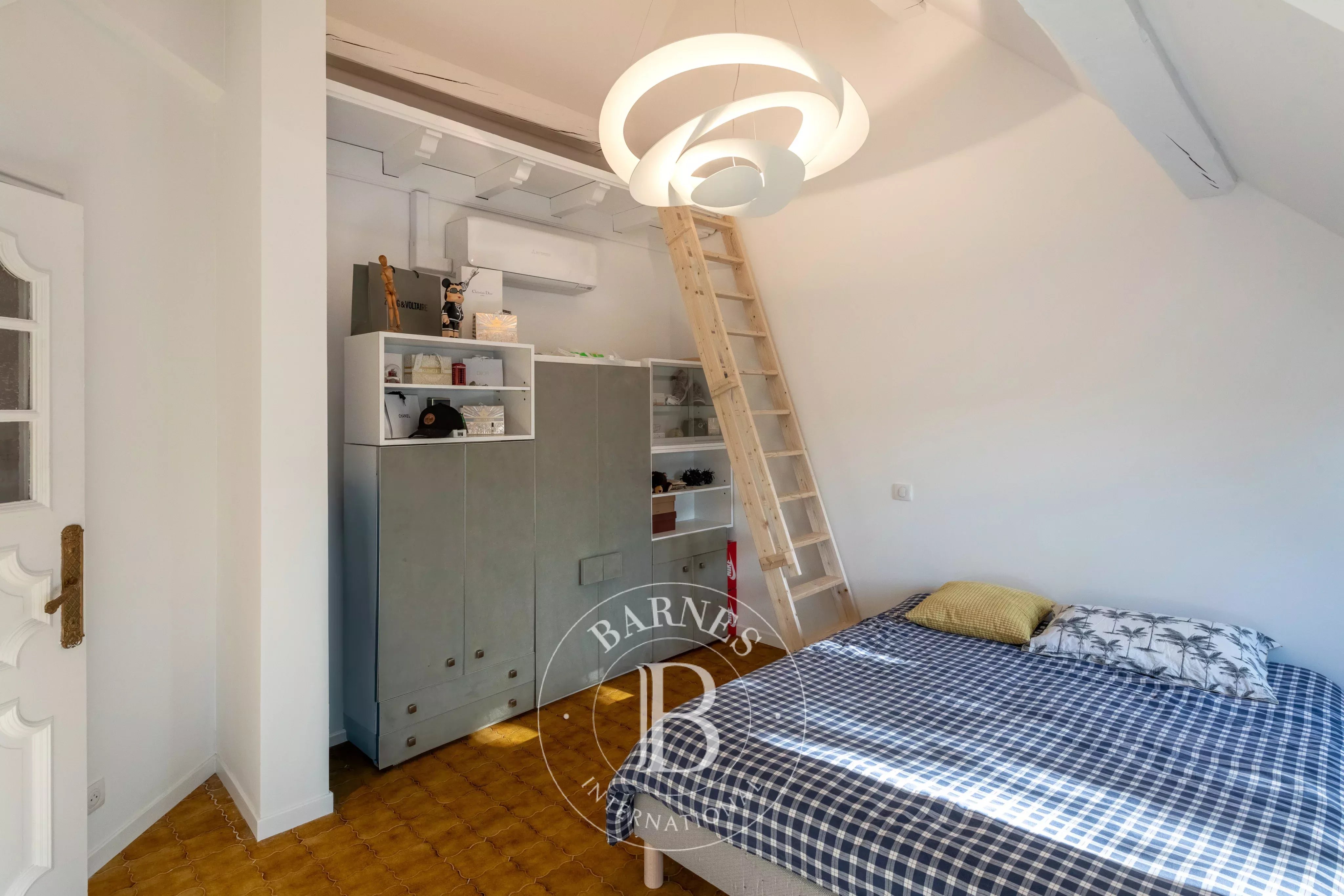 Écully  - Maison 9 Pi&egrave;ces 5 Chambres - picture 14