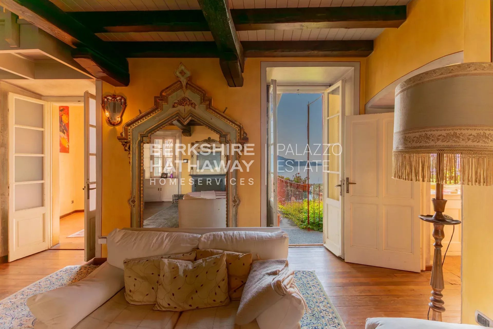 Historic Residence with Three Independent Units and Panoramic Lake Maggiore Views in Solcio di Lesa