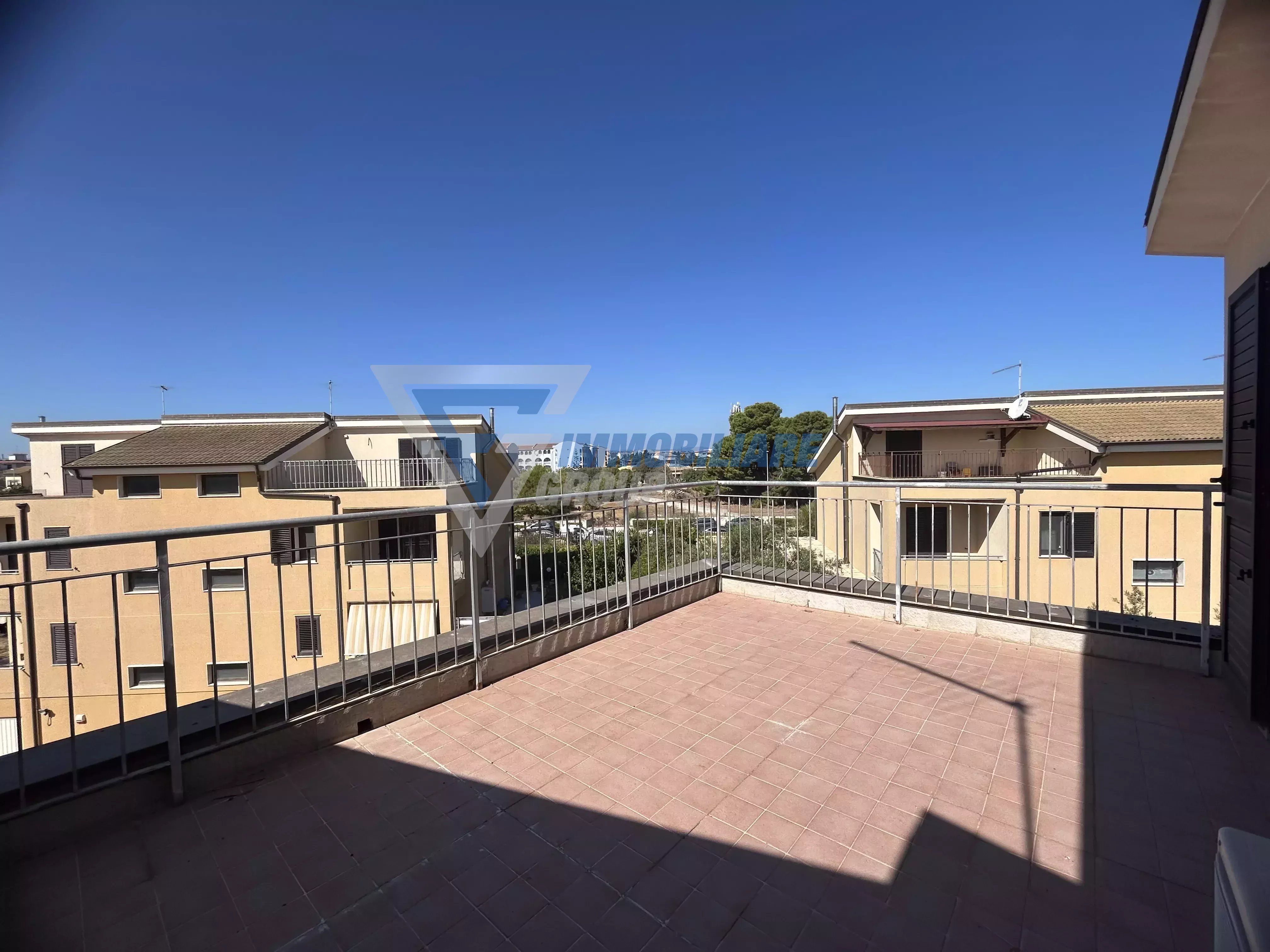 Splendida Villa Bifamiliare in Zona Pizzuta