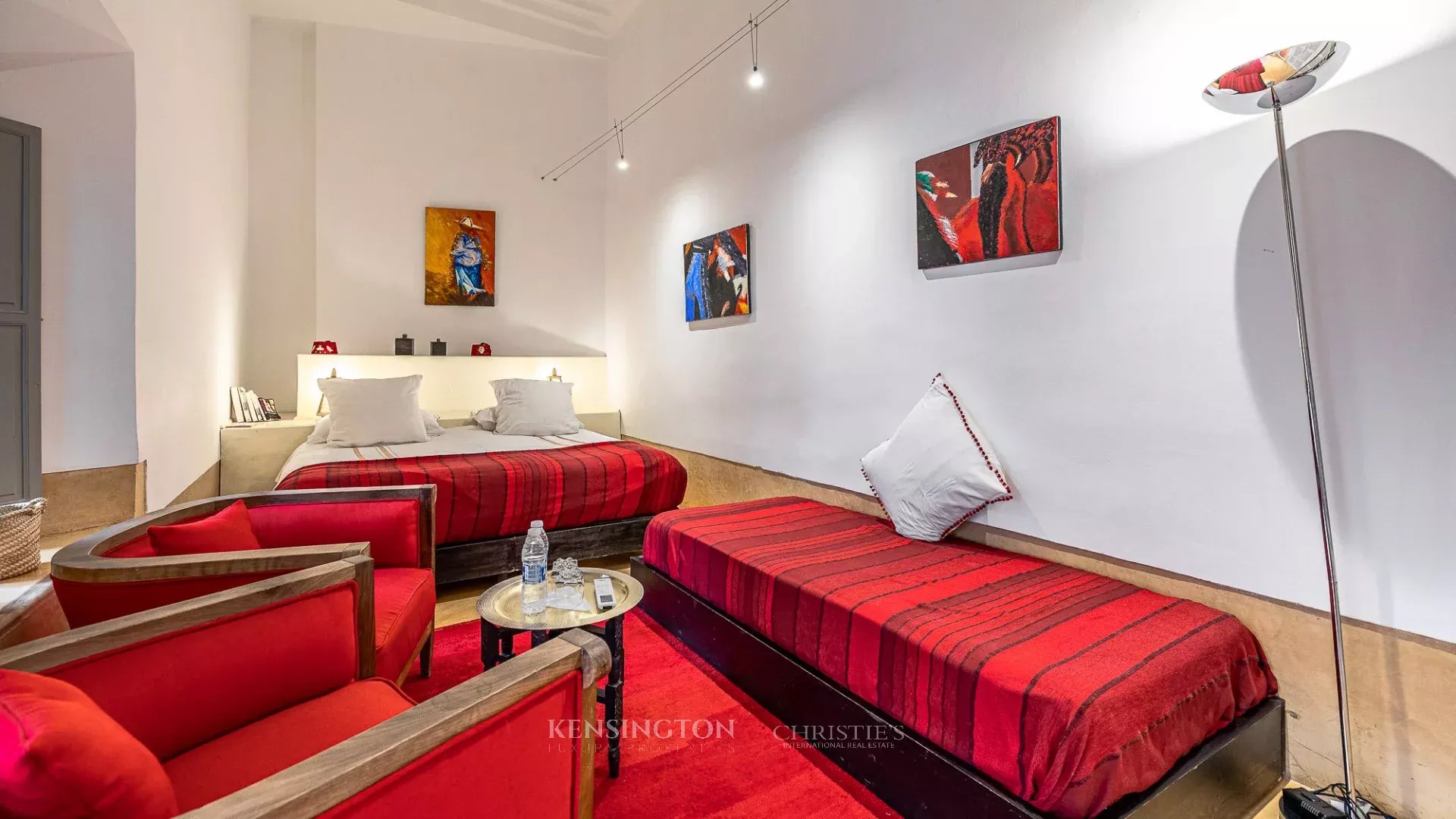 5 Bedroom Villa/Townhouse's Image 13