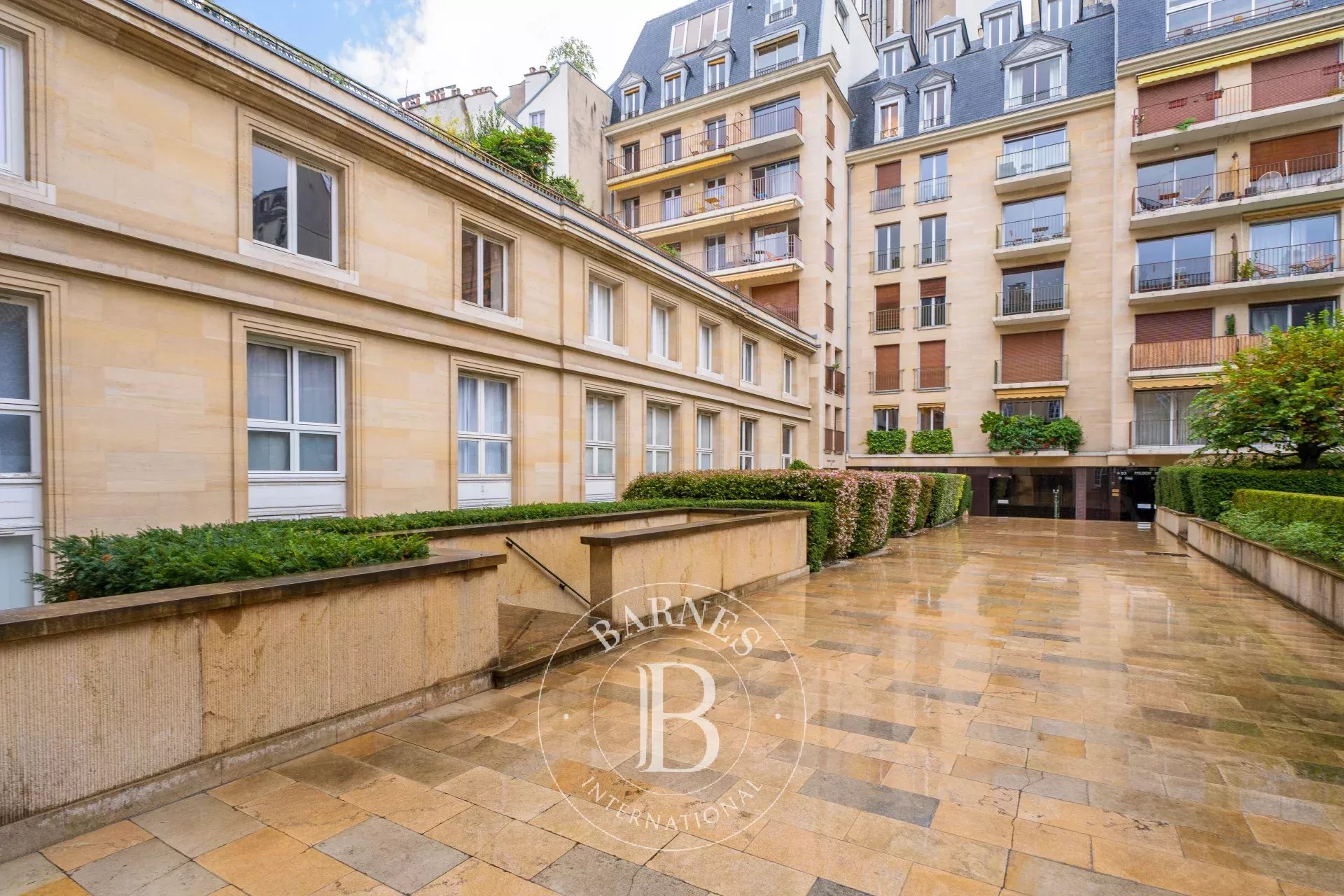 Daire Paris 3ème - picture 8