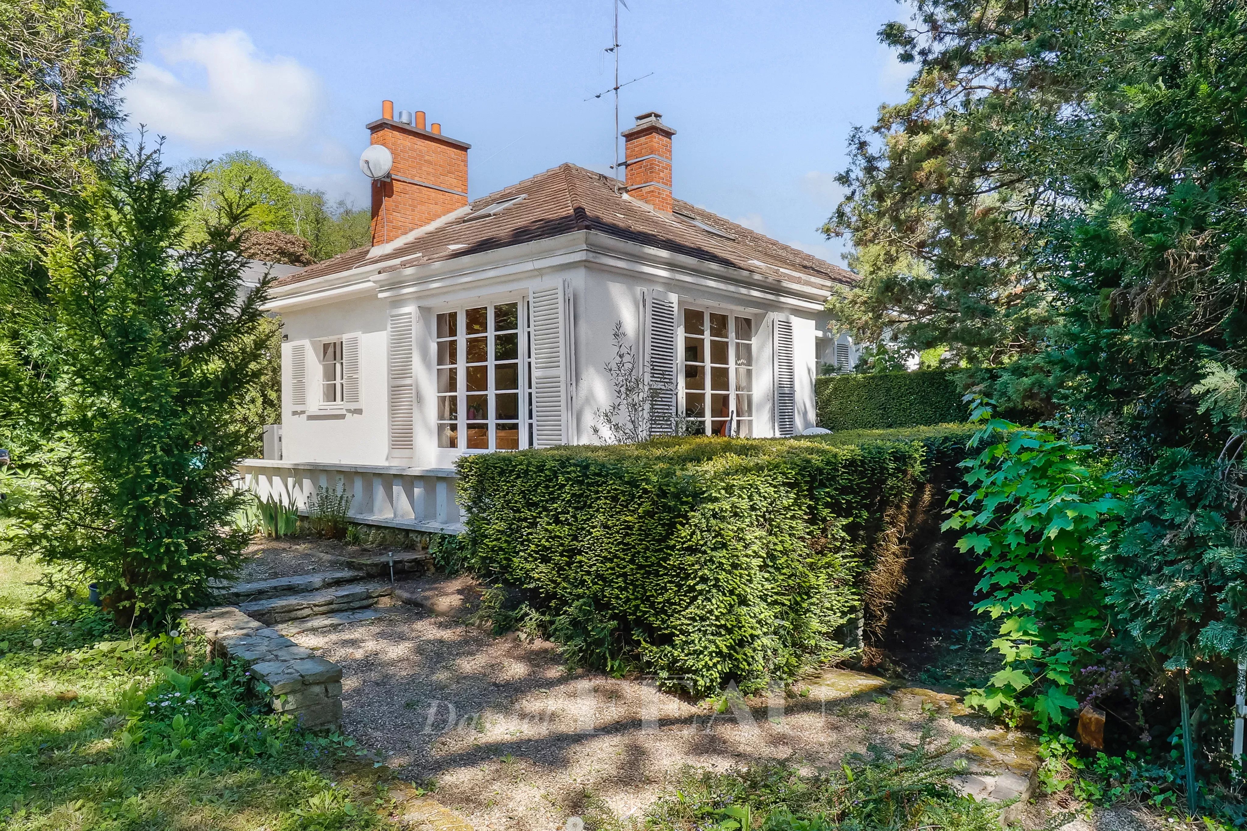 Sale House La Celle-Saint-Cloud