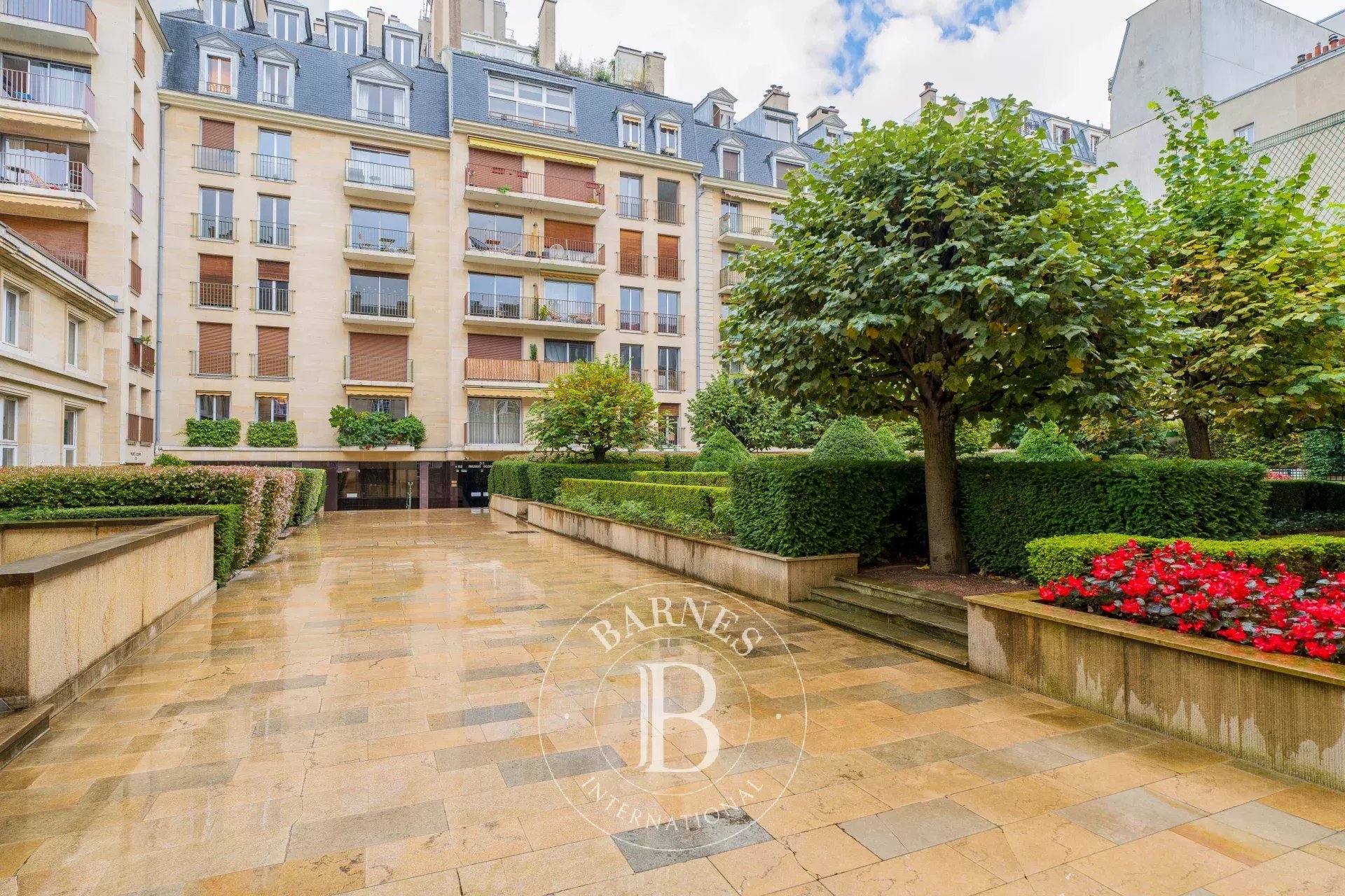 Daire Paris 3ème - picture 13