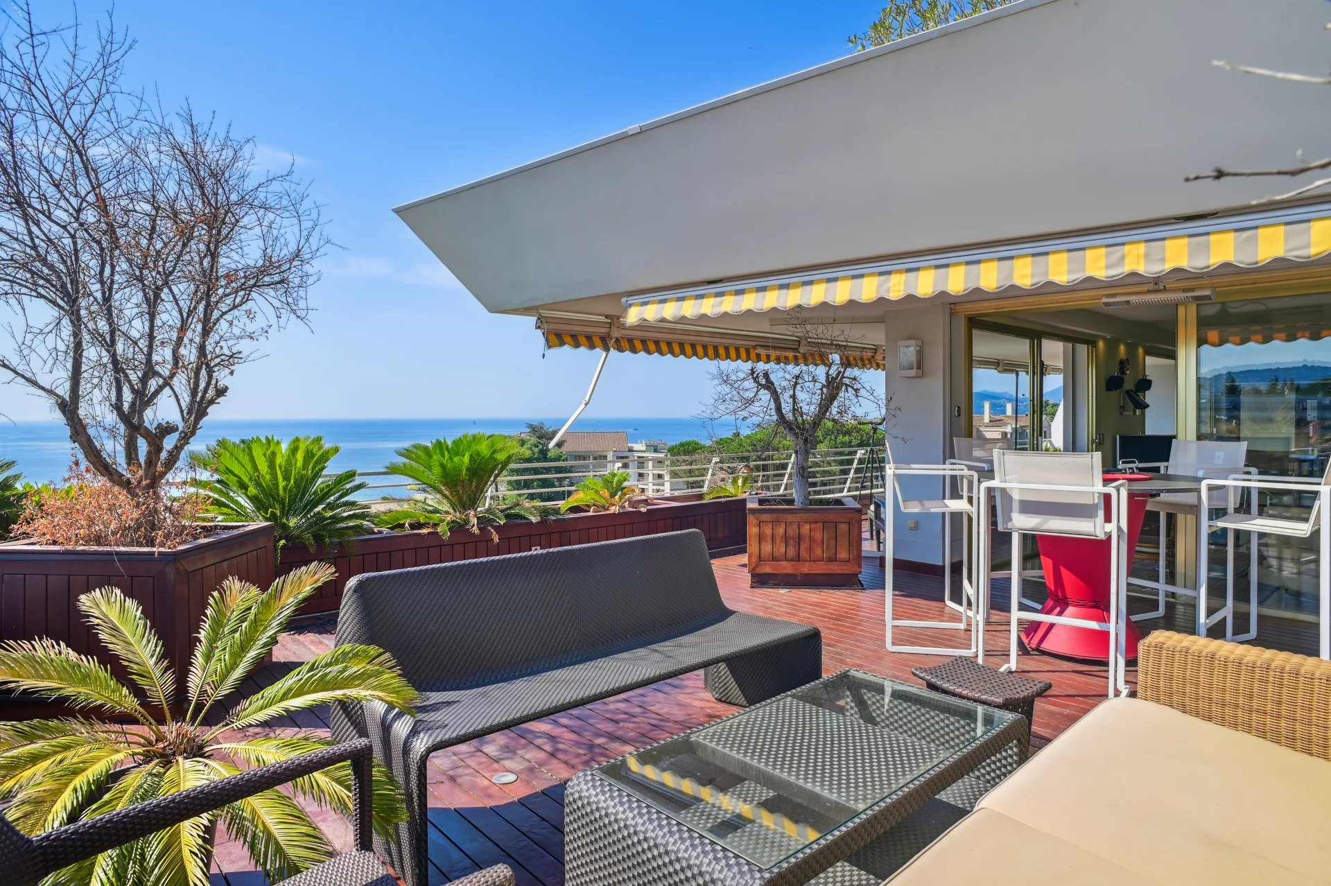 Penthouse avec vue mer et grande terrasse