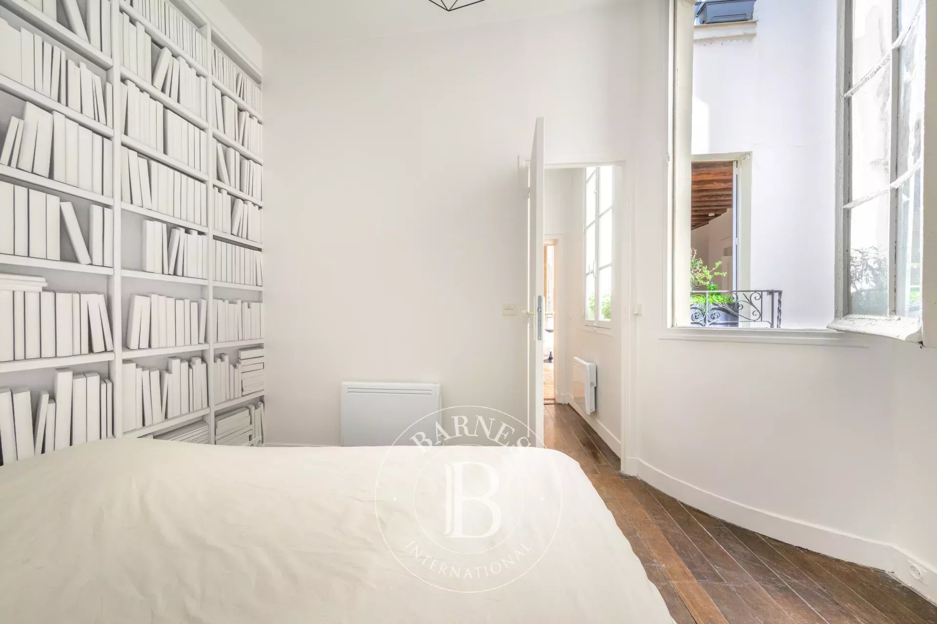 Daire Paris 1er - picture 8