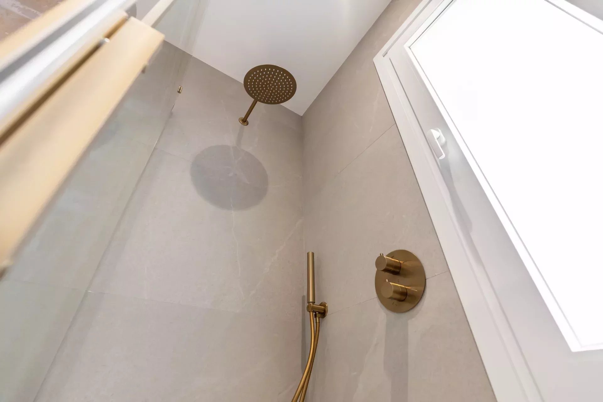 Design Japonais-Nordique avec Lumière Naturelle à Lista - picture 13