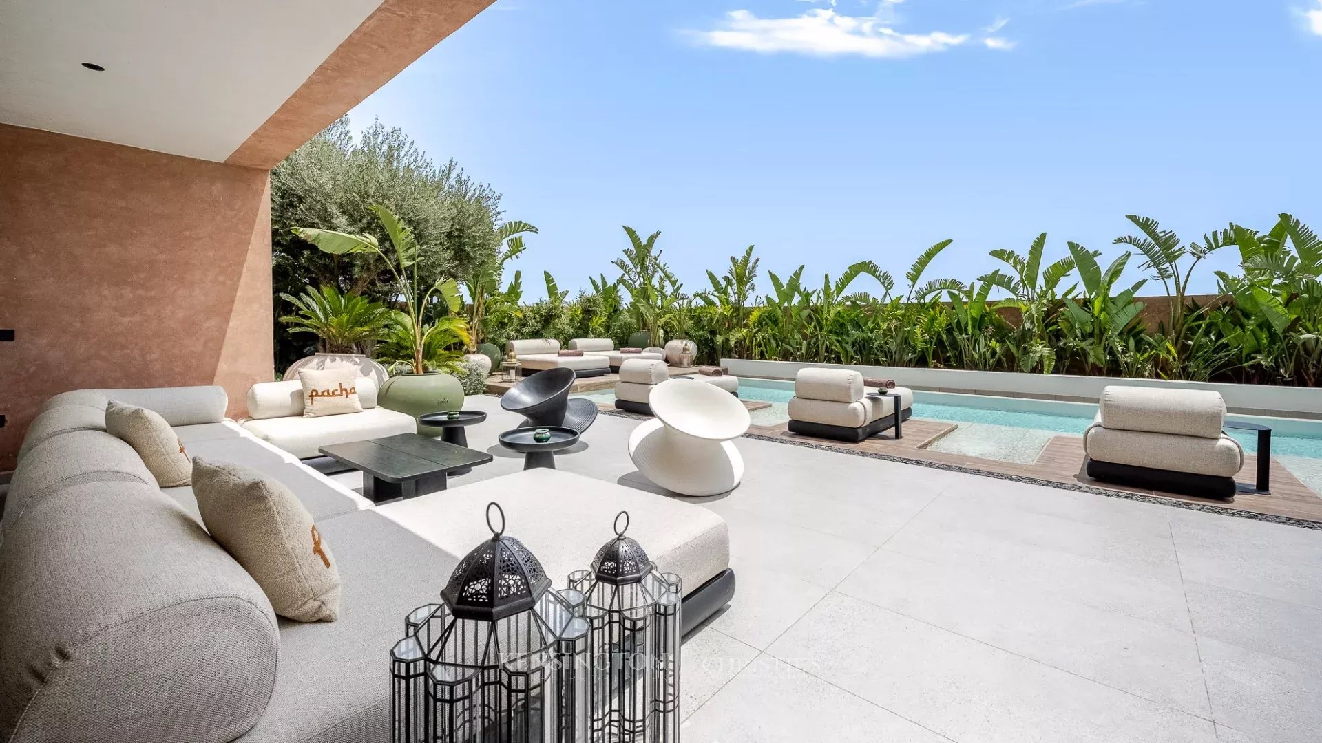 5 Bedroom Villa/Townhouse's Image 30