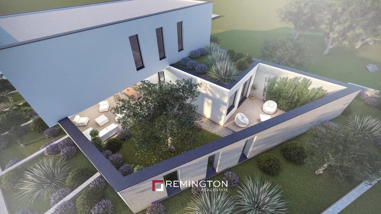 4 Bedroom Villa/Townhouse's Image 4