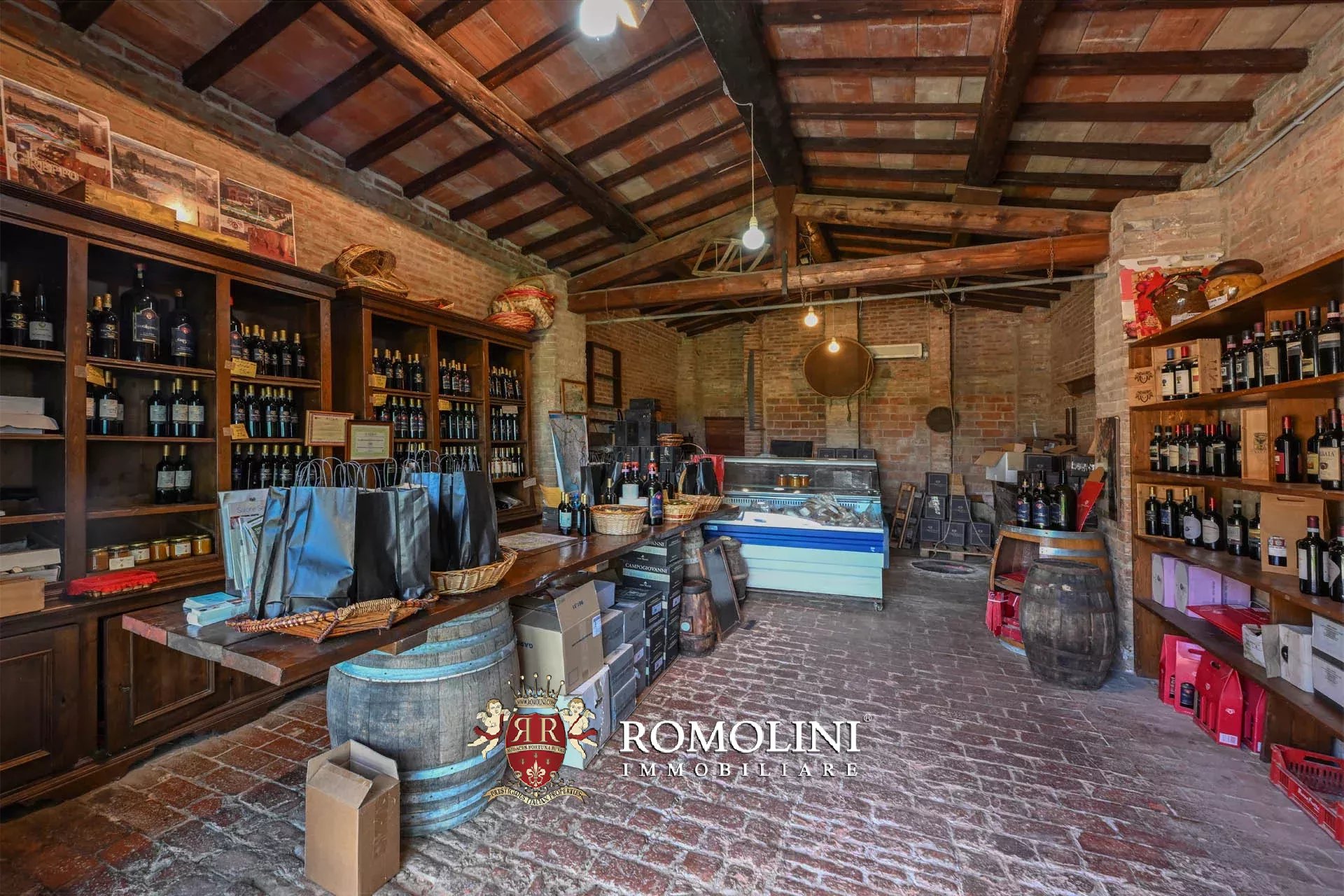 34 Bedroom Vineyard's Image 40