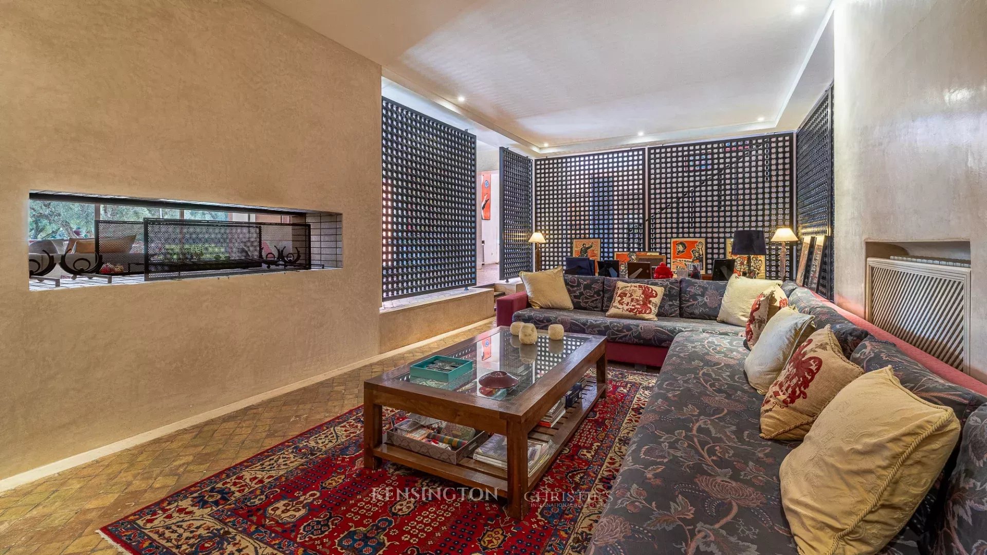 6 Bedroom Villa/Townhouse's Image 24