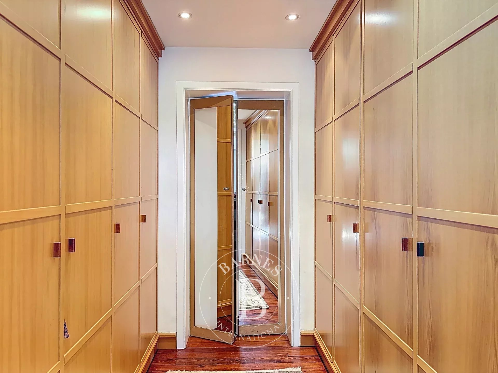 Uccle - Observatoire - Magnifique maison de maître sur 11,85 ares.