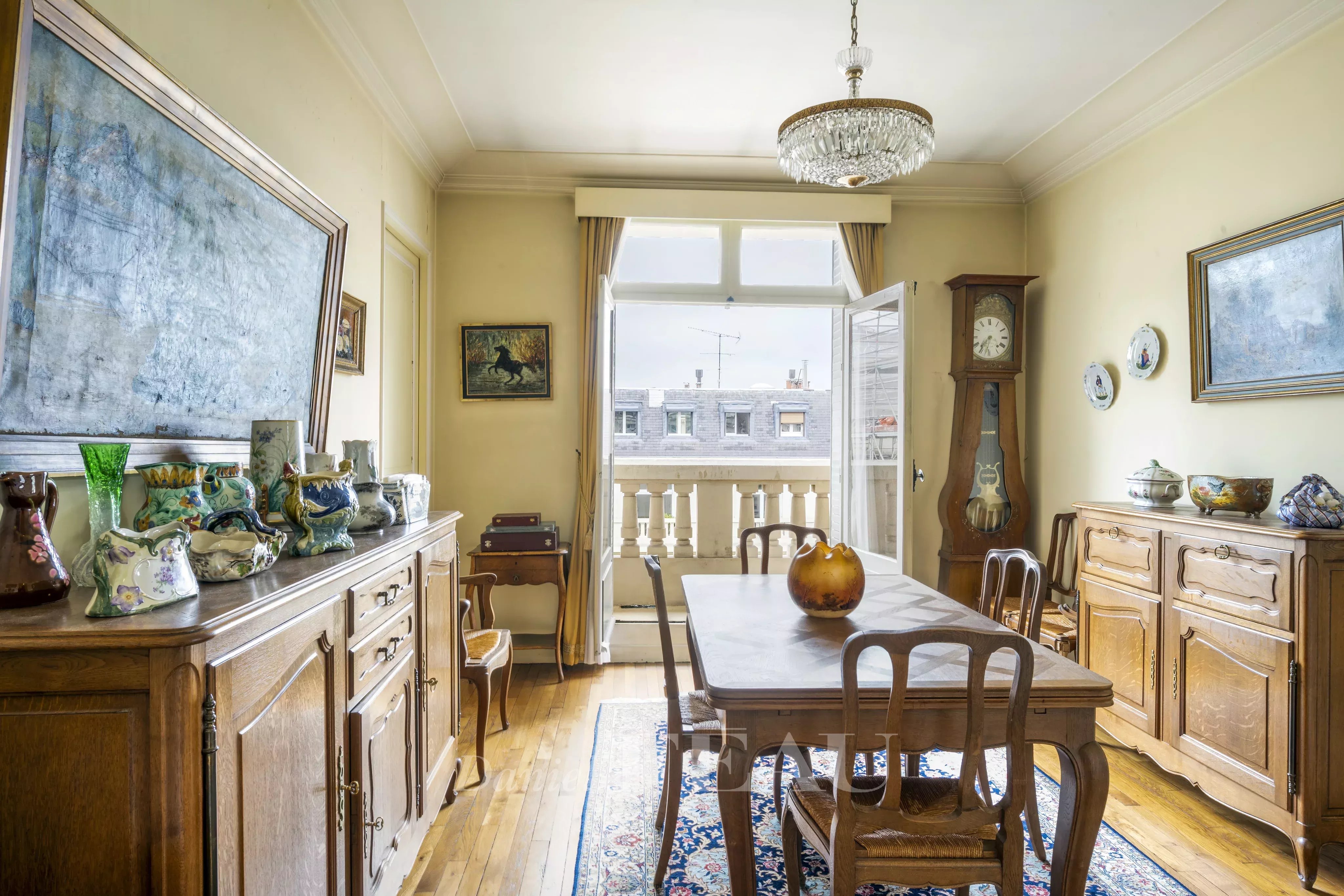 Sale Apartment Paris 7th