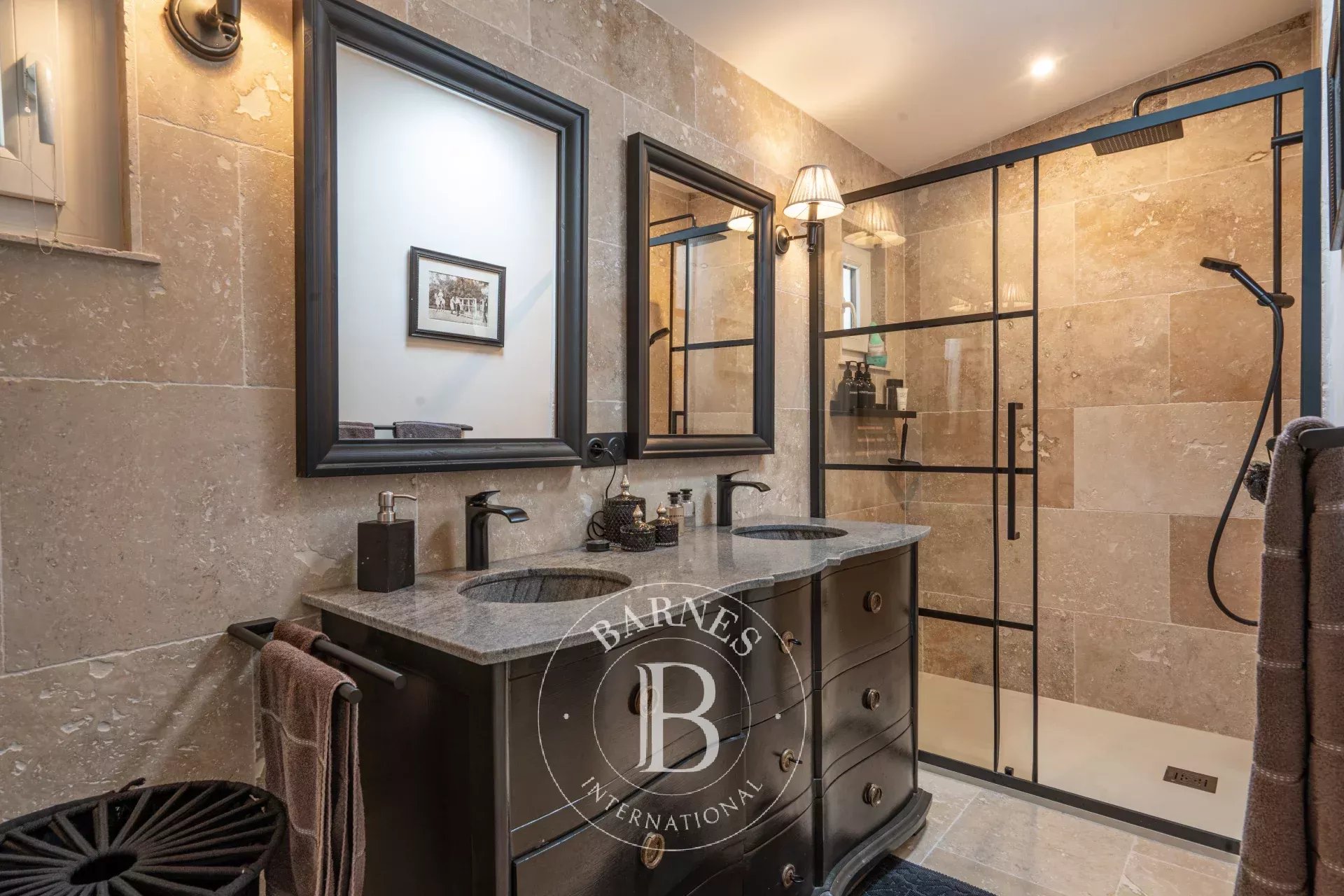 Villa Sainte-Maxime - picture 8