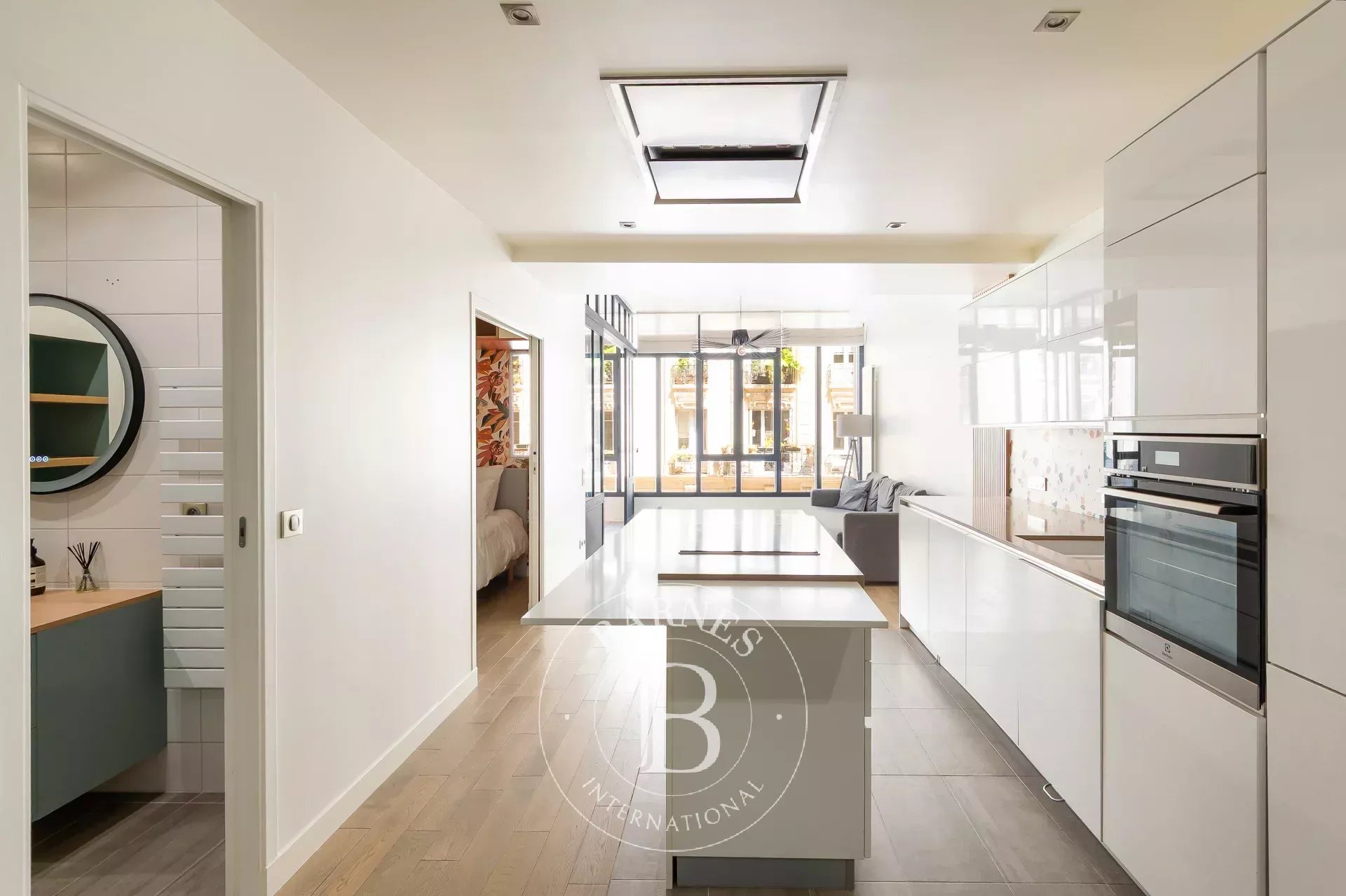 Daire Paris 18ème - picture 4