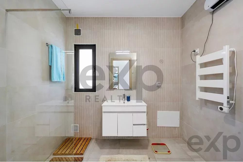 New T4 villa 5 min from Beach. 85948859 image 14