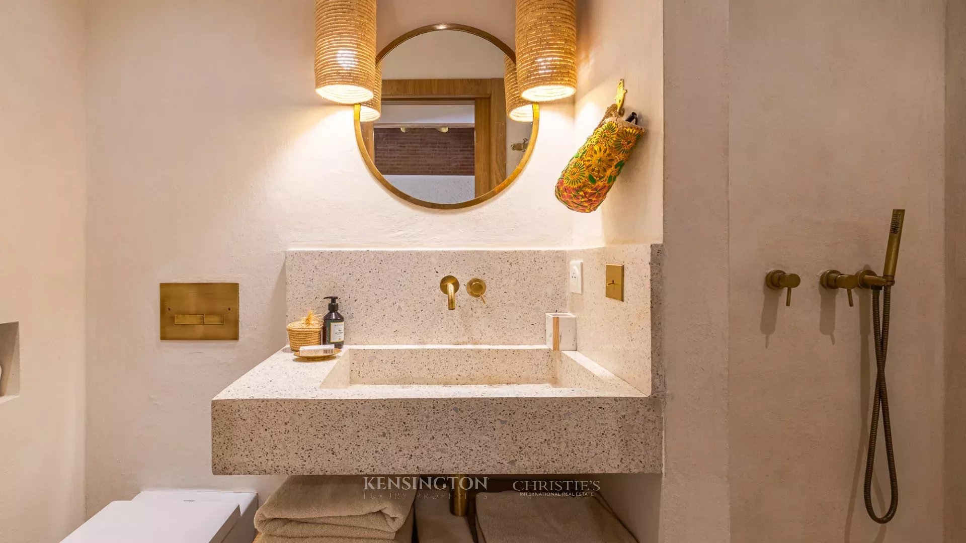 3 Bedroom Villa/Townhouse's Image 12