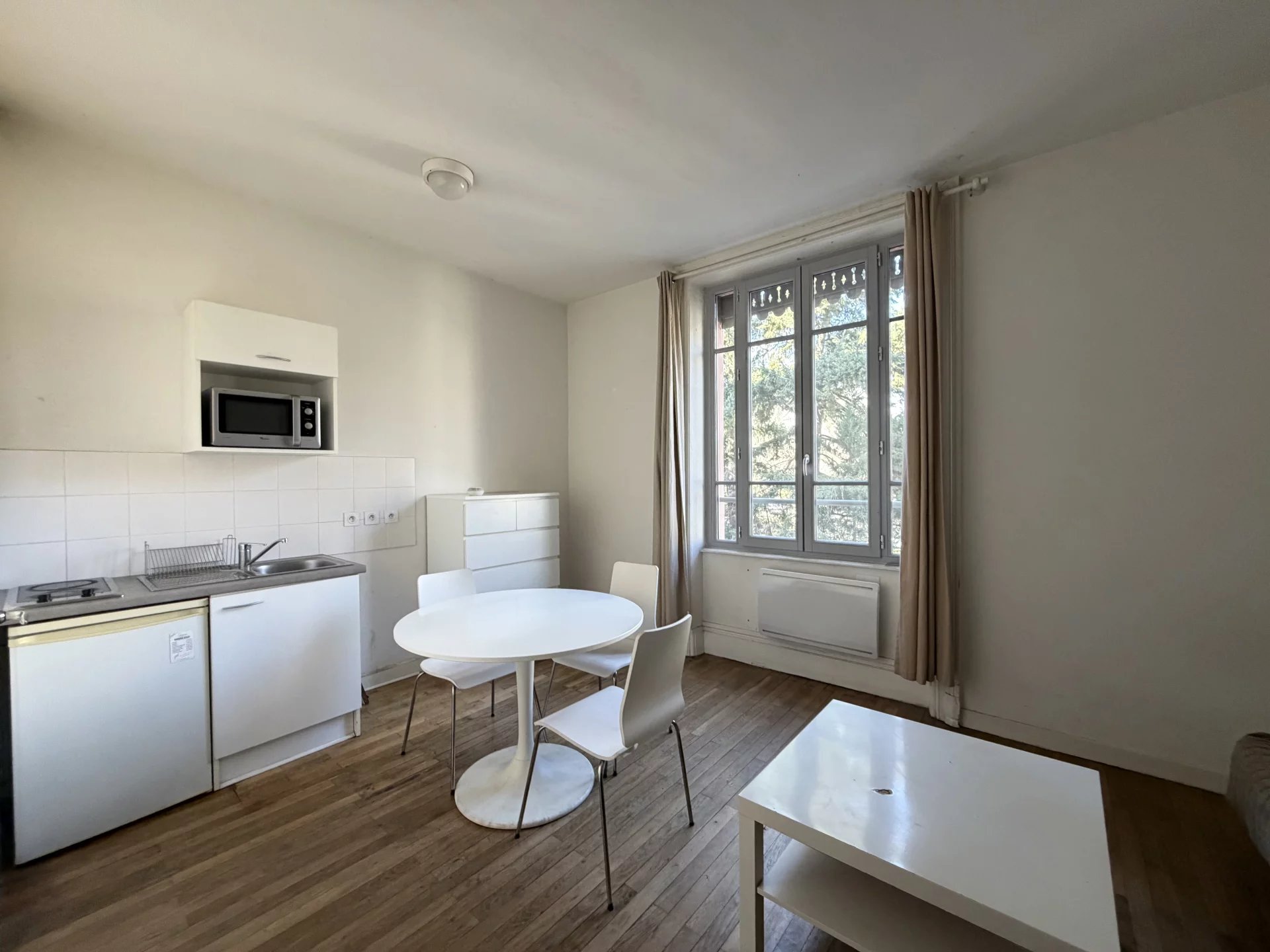 4195859 Location Villeurbanne