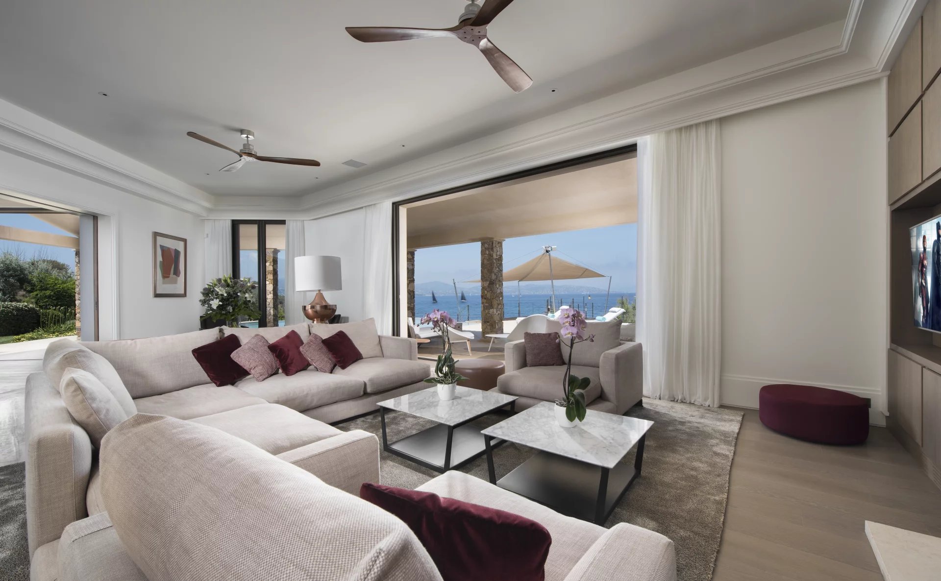 Waterfront villa with direct sea access in Saint-Tropez