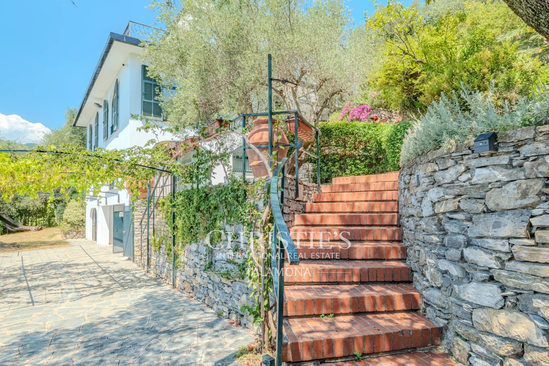 Villa/Townhouse's Image 7