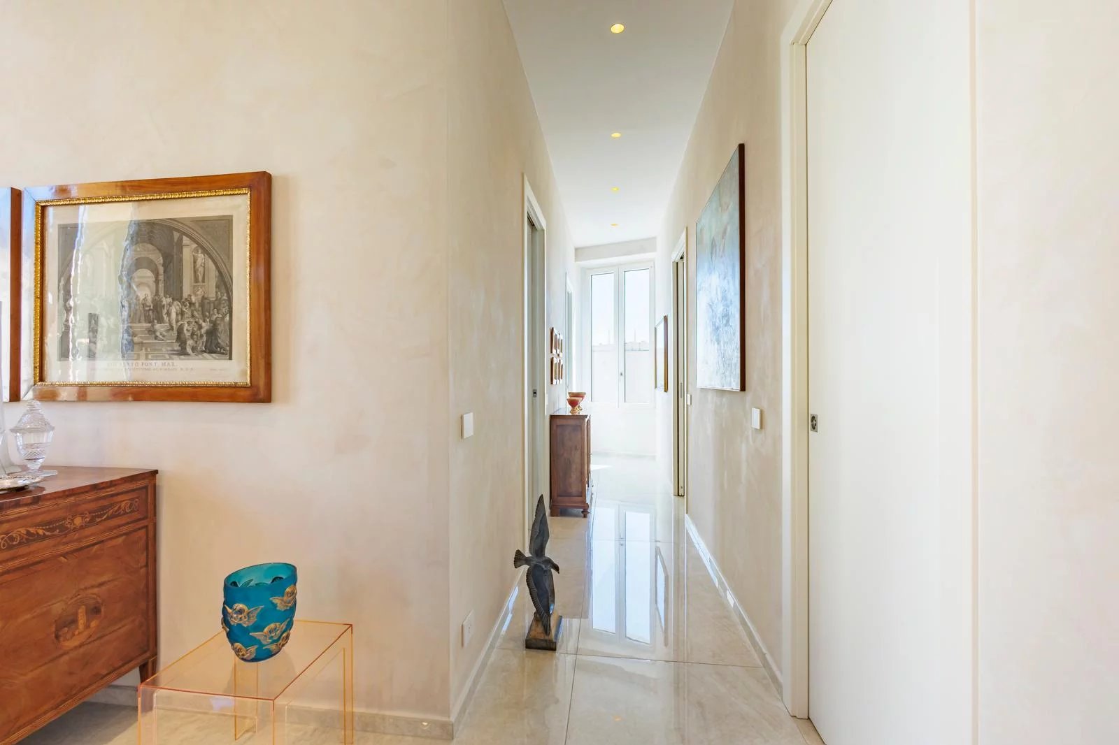 MENTON HISTORIC CENTER - BEAUTIFUL OLD TOWN APARTMENT 4 ROOMS - CLOSE TO CASINO AND SEA