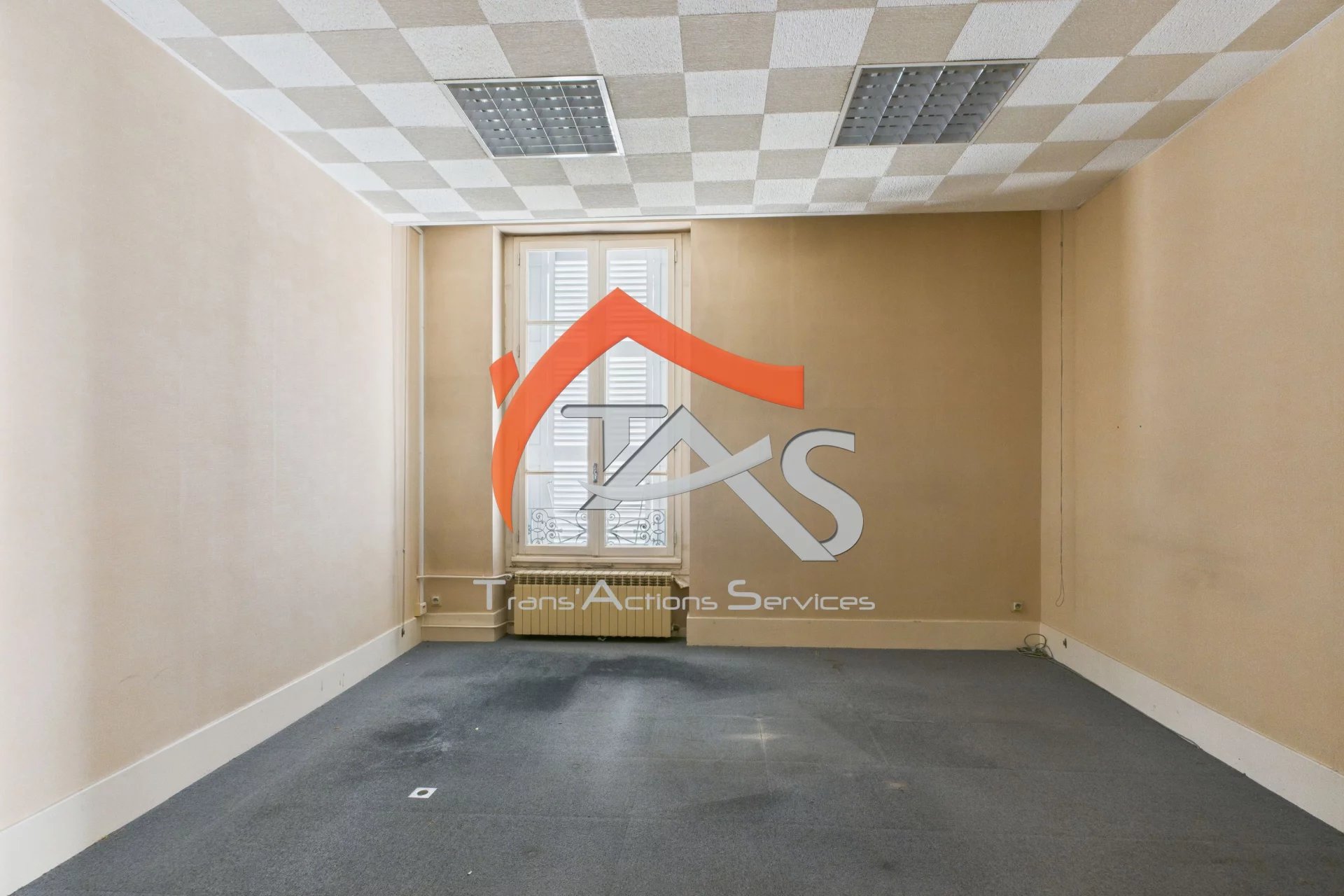 Plateau de 82 m² - Photo 4