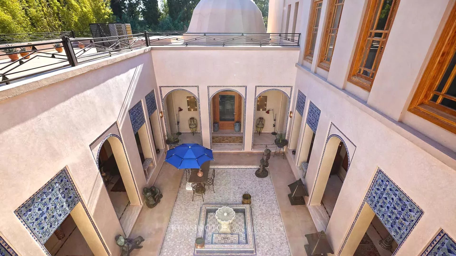 10 Bedroom Villa/Townhouse's Image 13