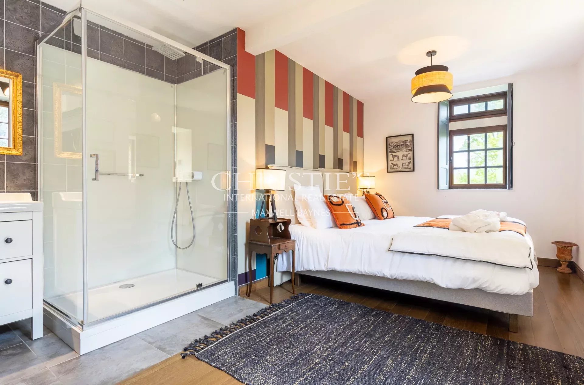 12 Bedroom Villa/Townhouse's Image 10