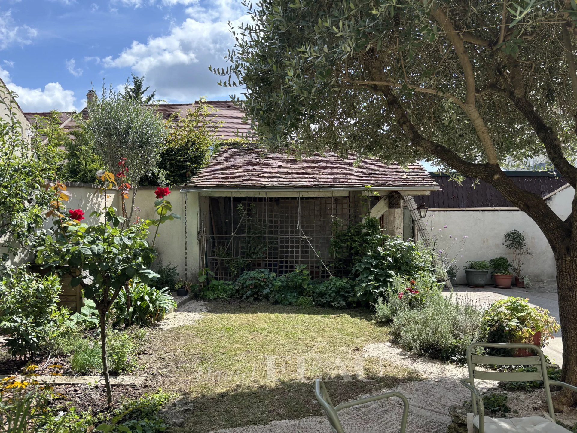 3 Bedroom Villa/Townhouse's Image 4