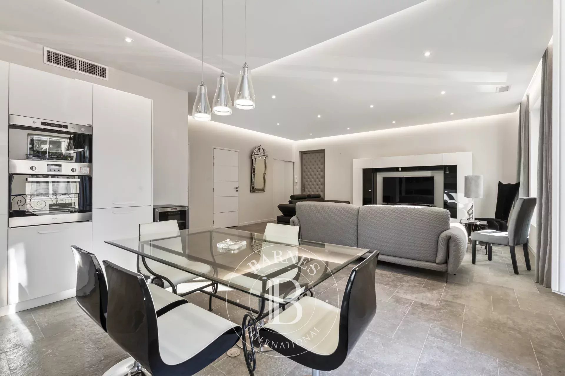 Daire Sainte-Maxime - picture 5