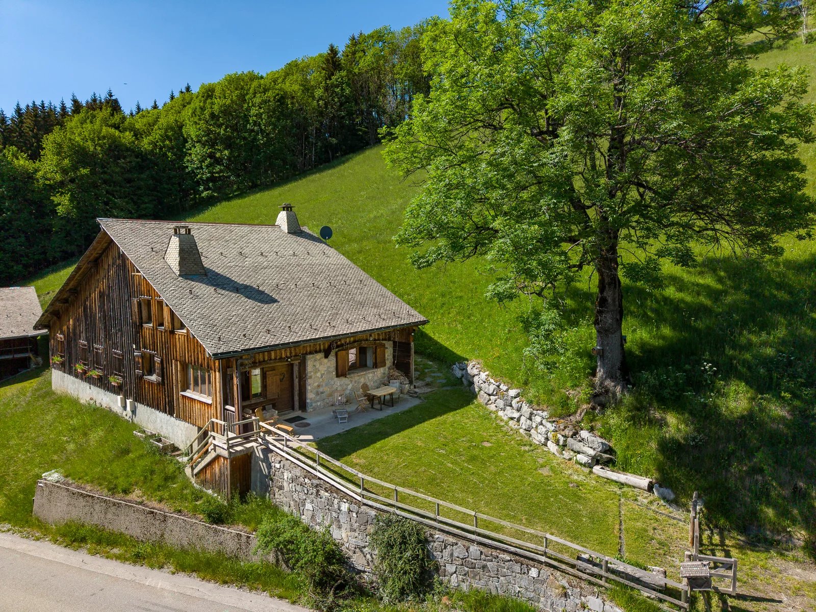 Photo of MORZINE - 3  bedroom chalet Morzine