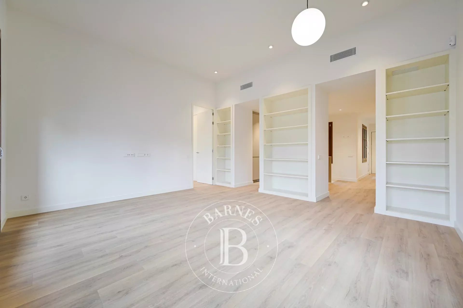 Penthouse Barcelona - picture 10