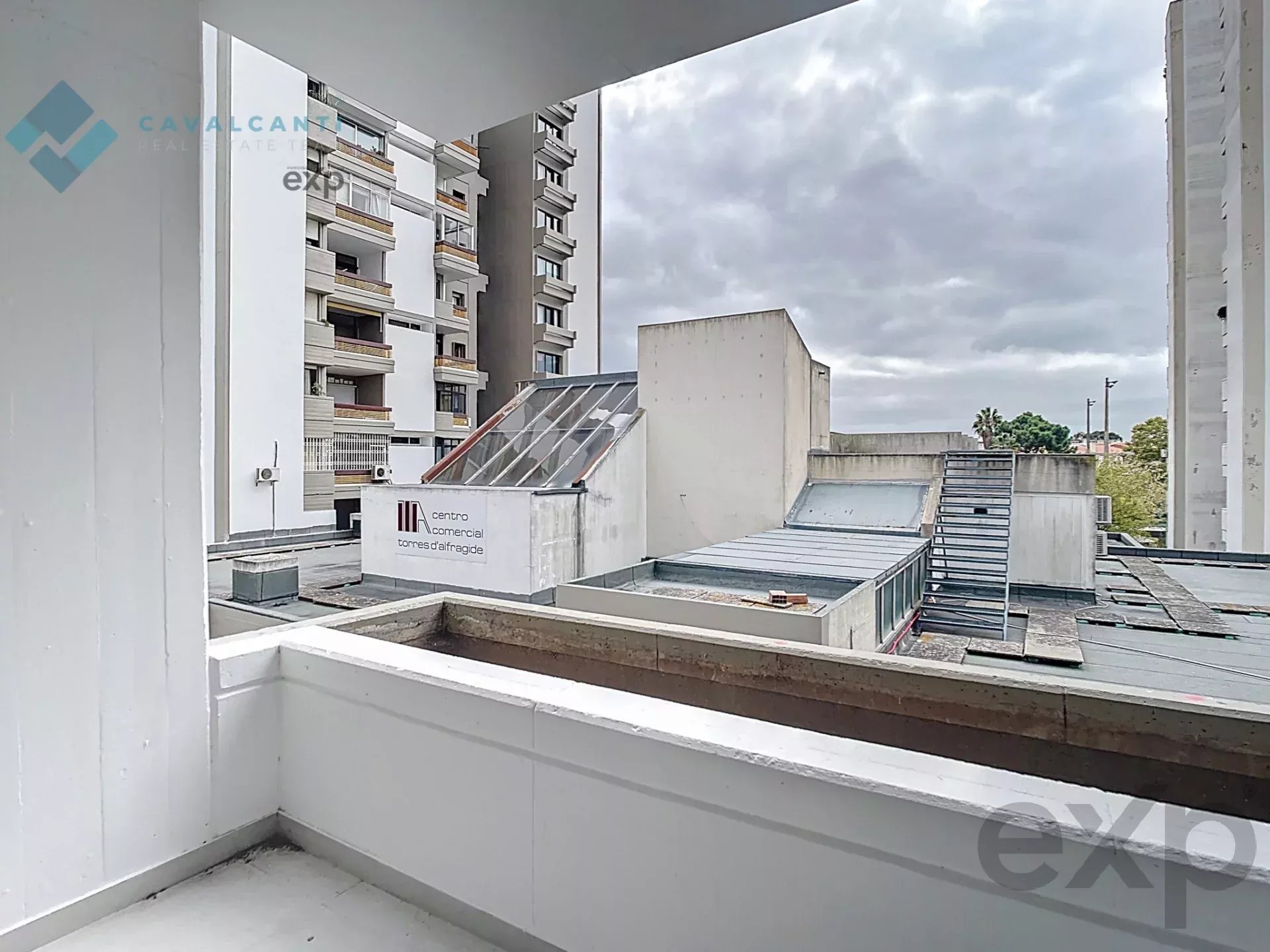 4 bedroom apartment in Alfragide Towers - Ready to move into 86367300 image 39