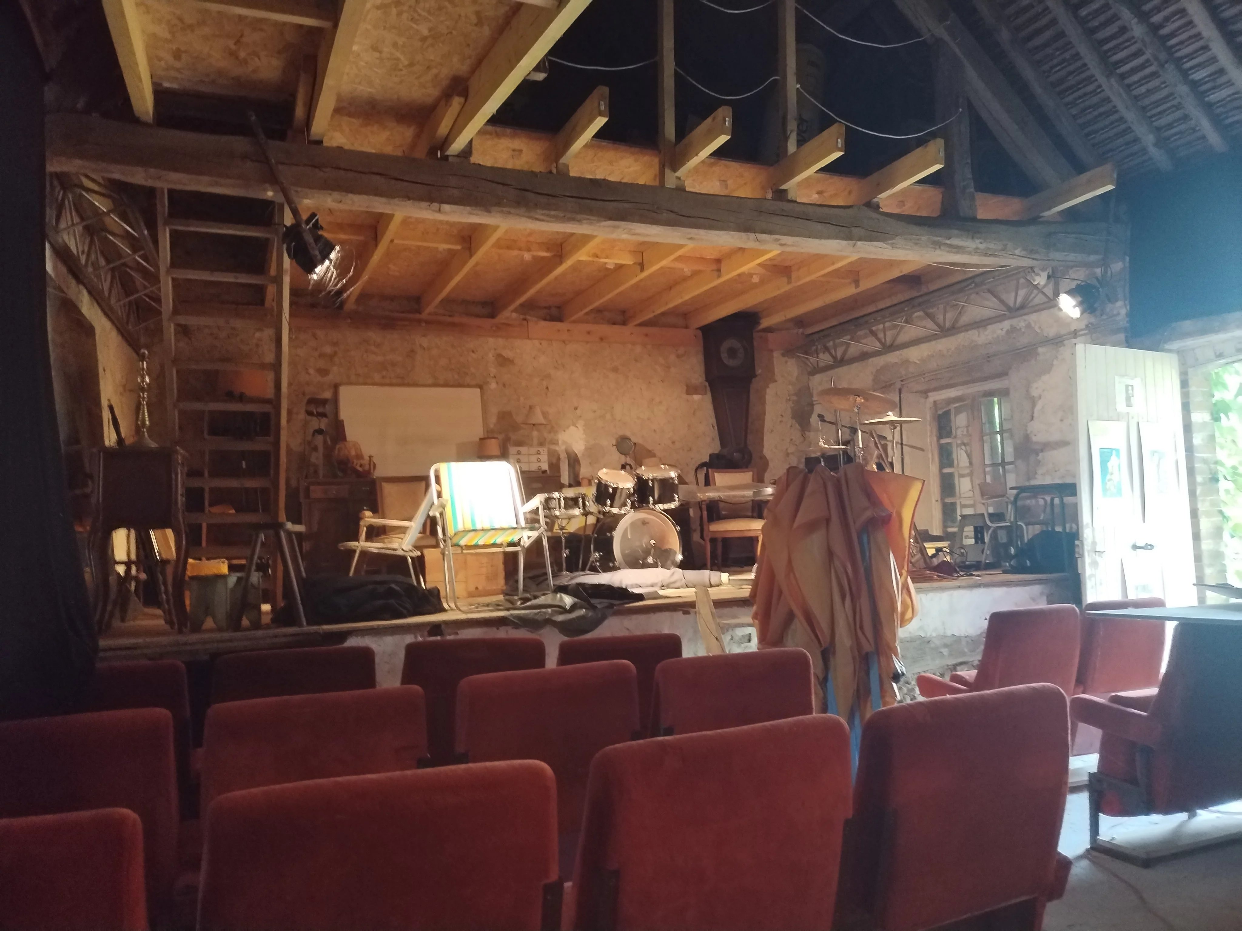 CORPS DE FERME À RÉNOVER – TROIS HABITATIONS – TERRAIN DE 6 836 M² — photo 14