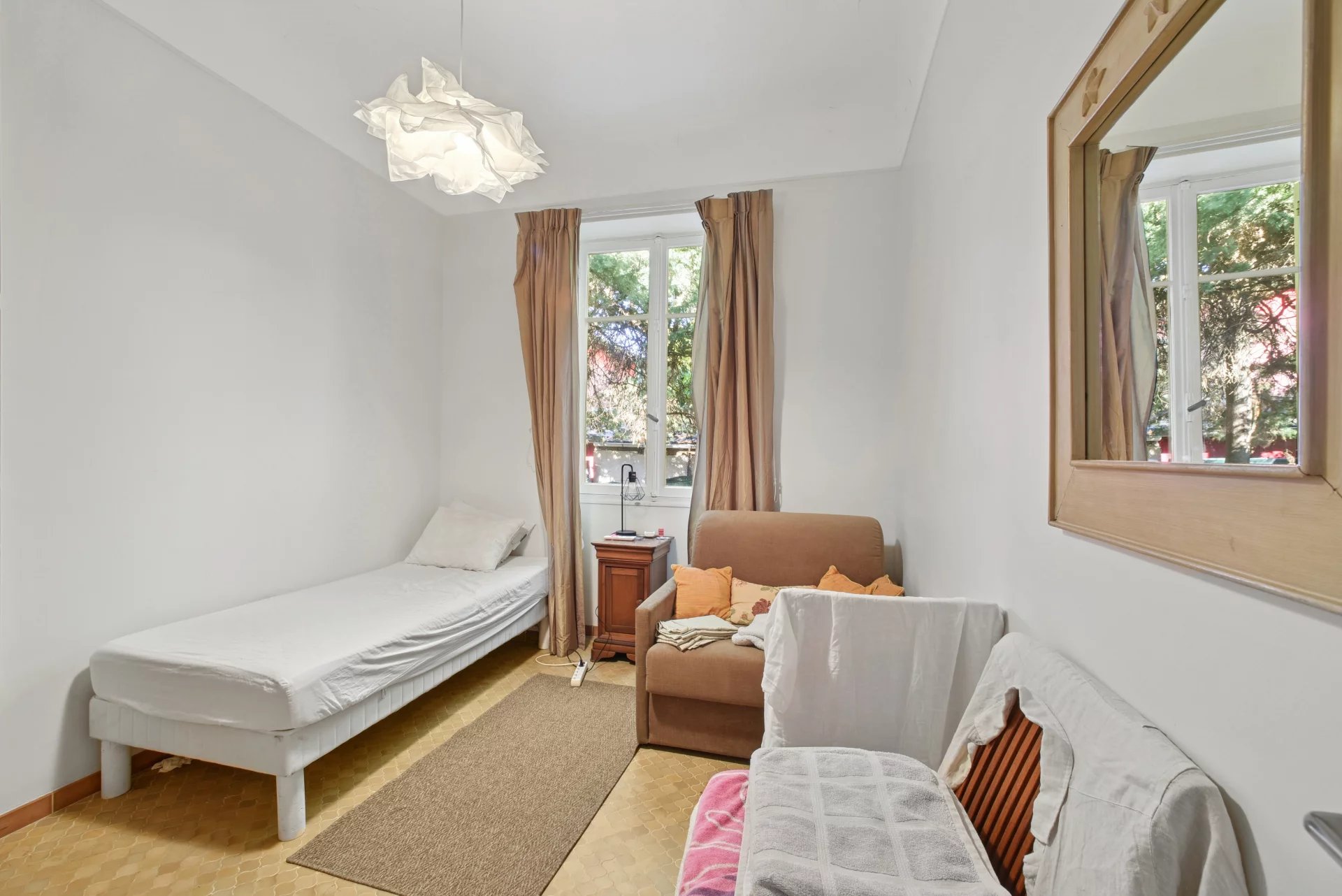Villa med godkänt bygglov nära stranden i Saint-Jean-Cap-Ferrat