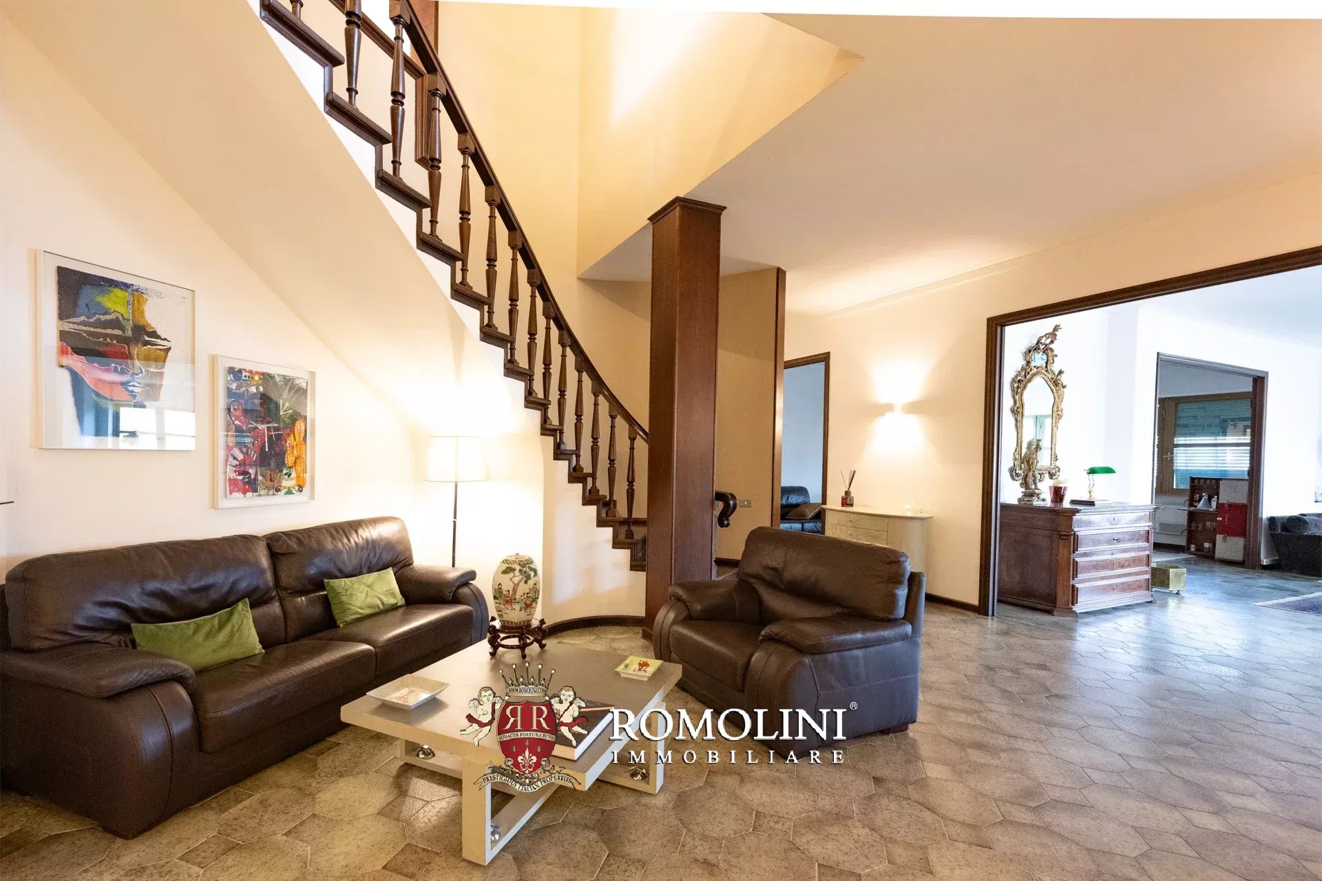 4 Bedroom Apartment/Flat's Image 8