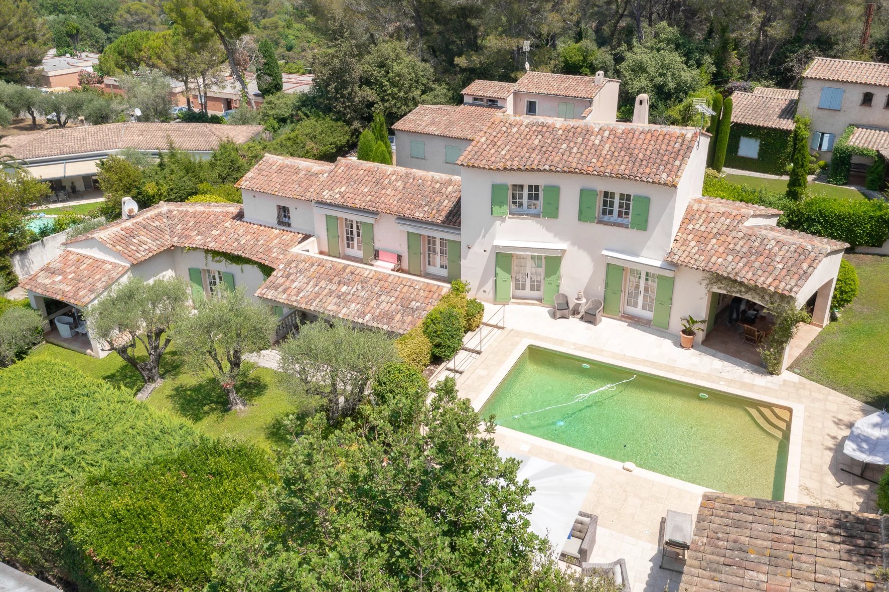 Vente Propriété Mougins Limite Cannes