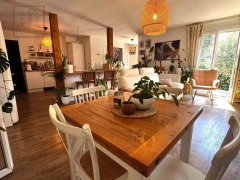 4-Bedroom Villa in Carros — photo 1 of 7