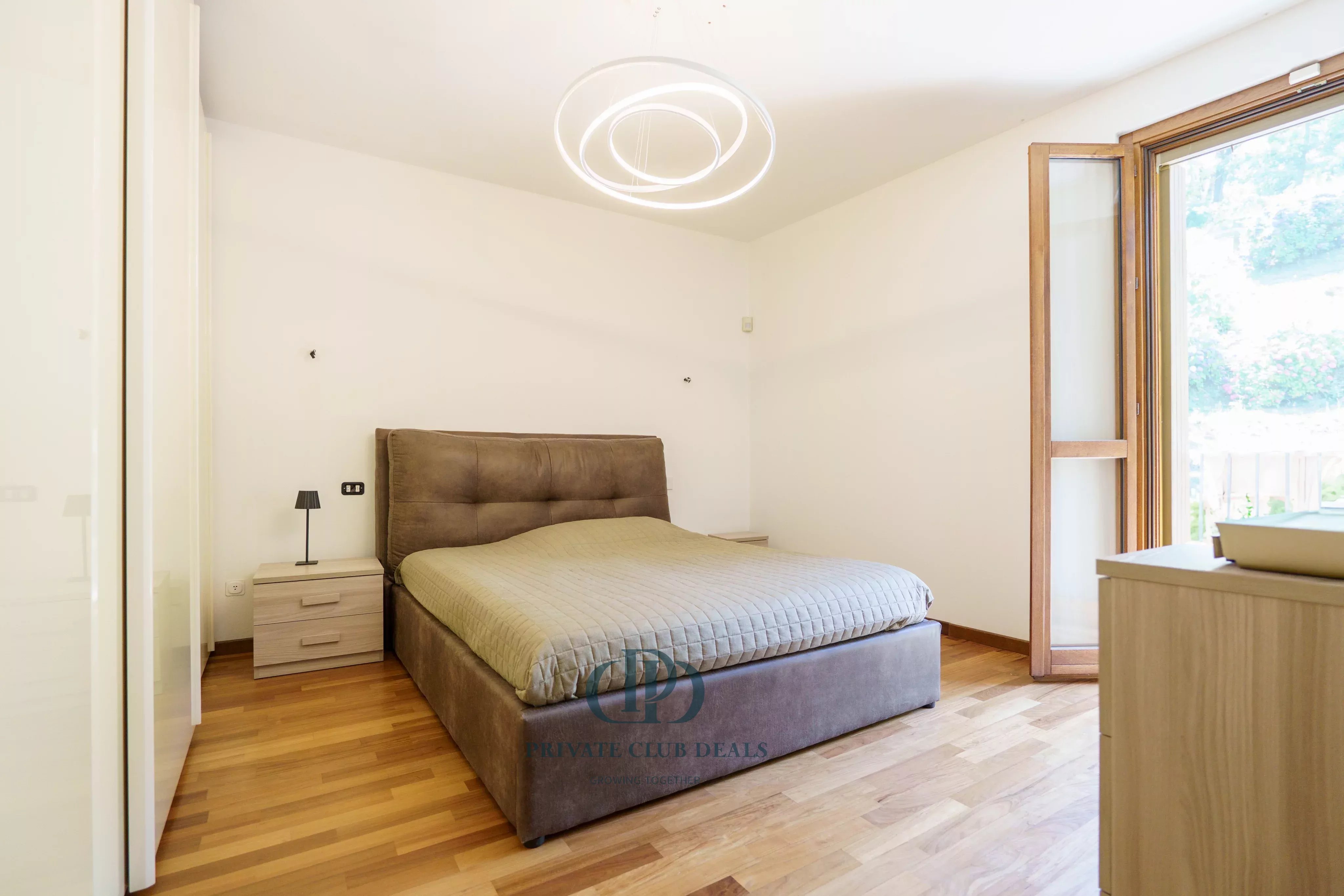 Villa Dolzago - picture 9