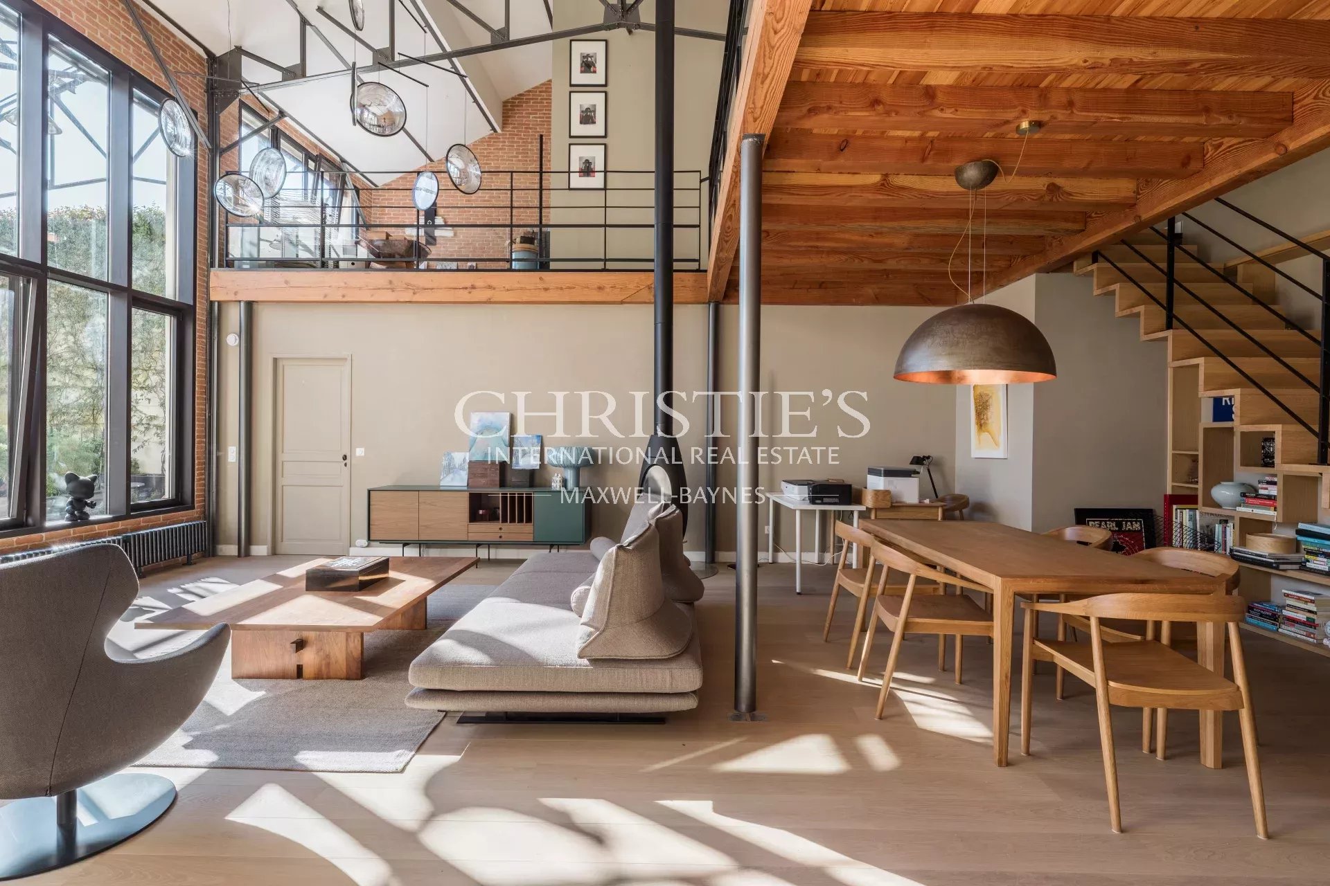 3 Bedroom Apartment/Flat's Image 4