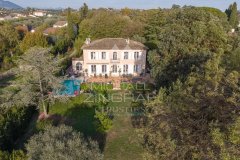 Co-exclusive: Exceptional bastide Aixoise — photo 3 of 7