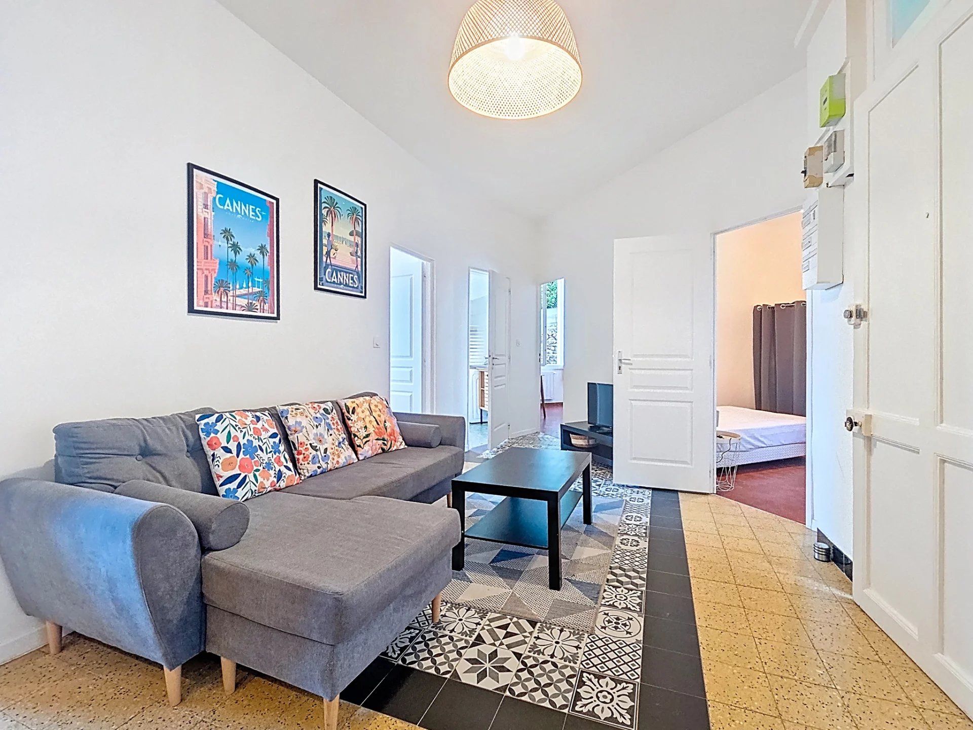 Agence immobilière de AZUR ACT IMMOBILIER