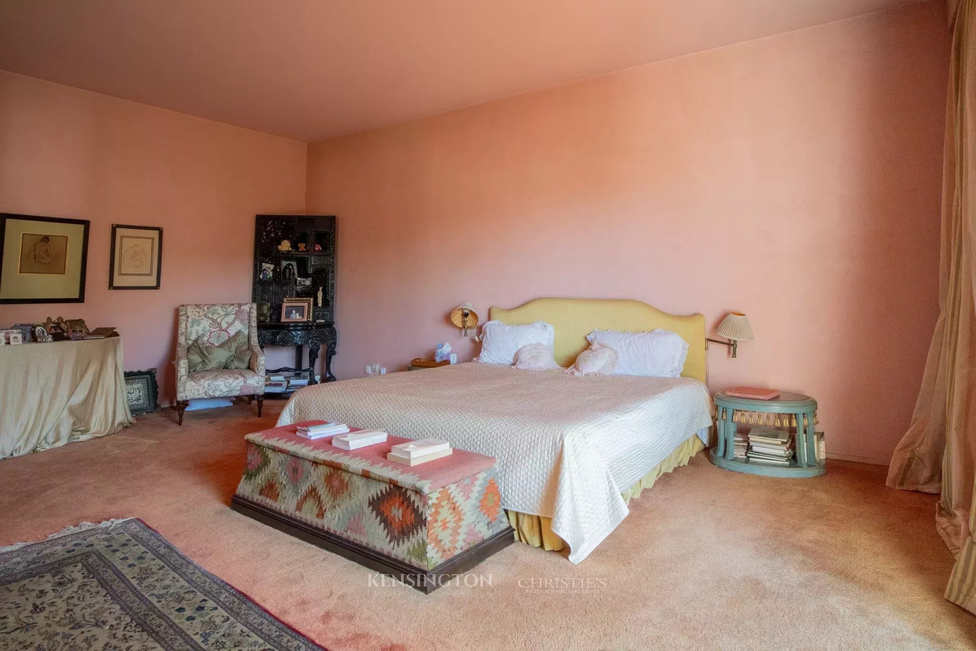 6 Bedroom Villa/Townhouse's Image 26