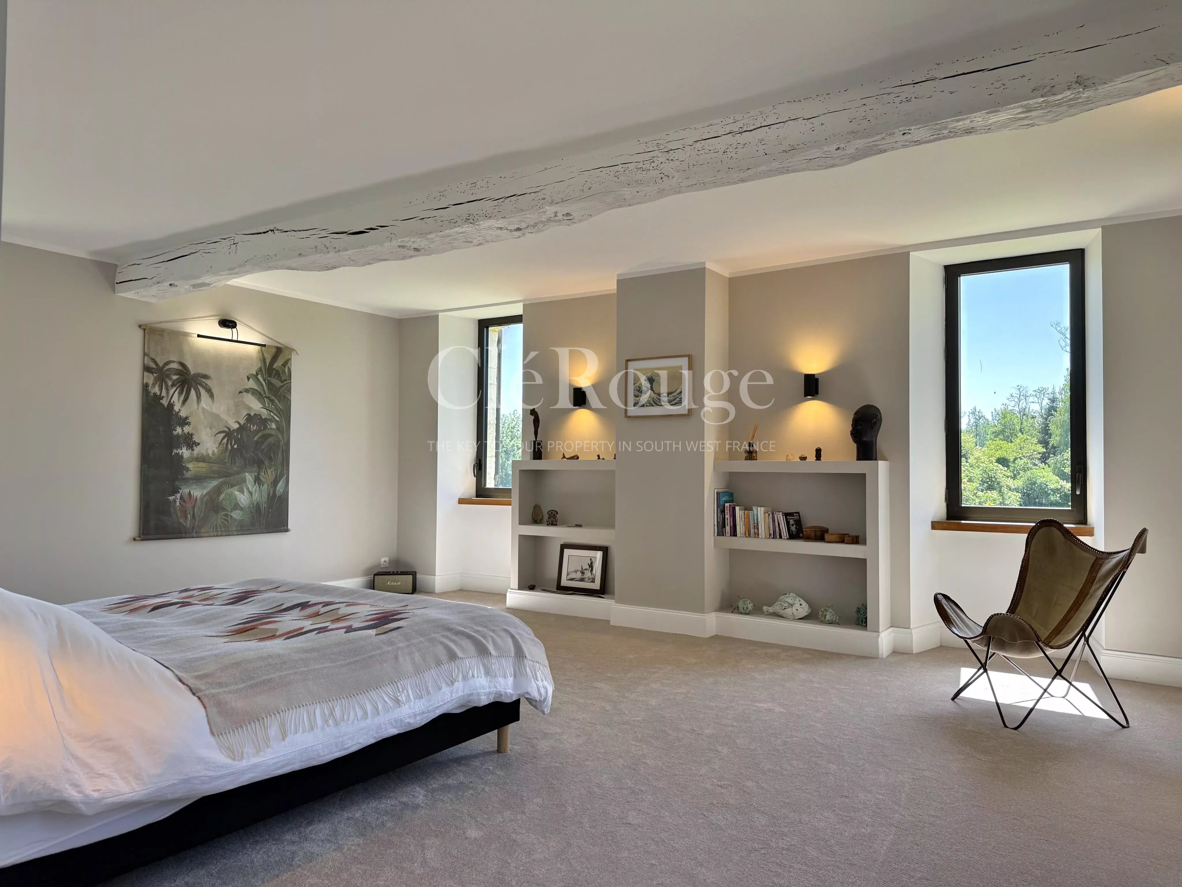 Close to Sainte-Foy-la-Grande – Stunning riverside property on the Dordogne