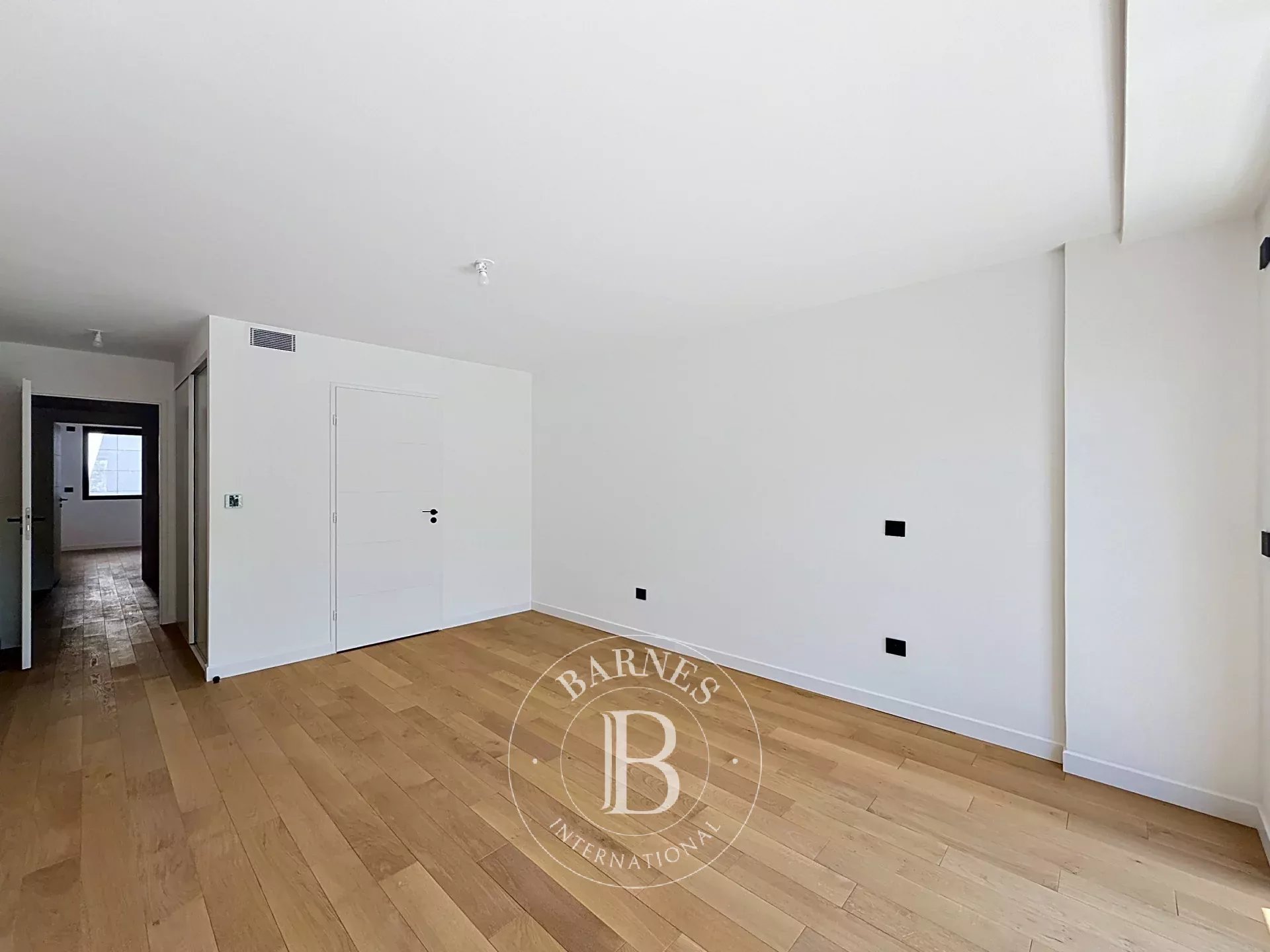 Neuilly-sur-Seine  - Piso 5 Cuartos 3 Habitaciones - picture 10