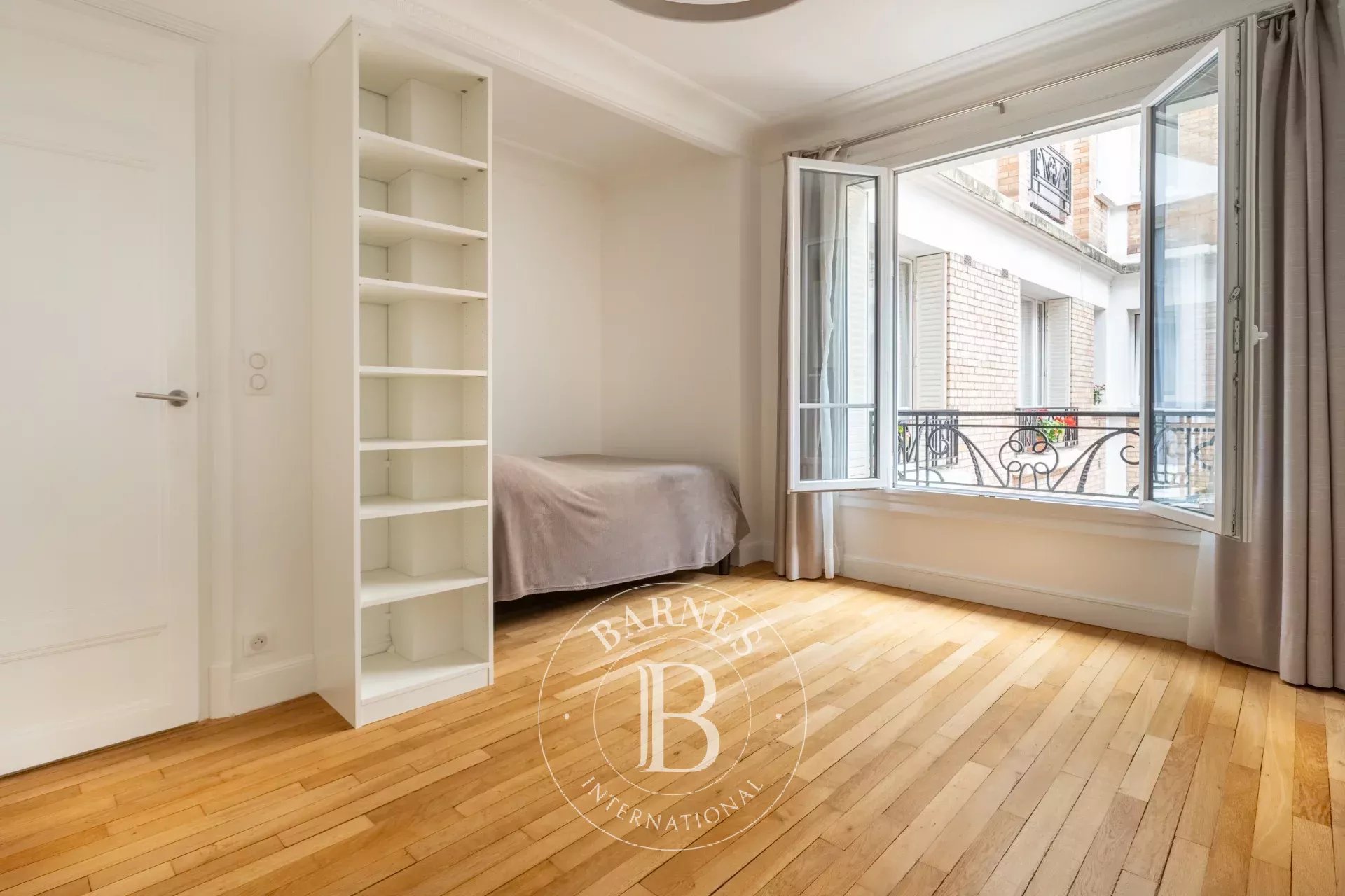 Daire Paris 16ème - picture 4