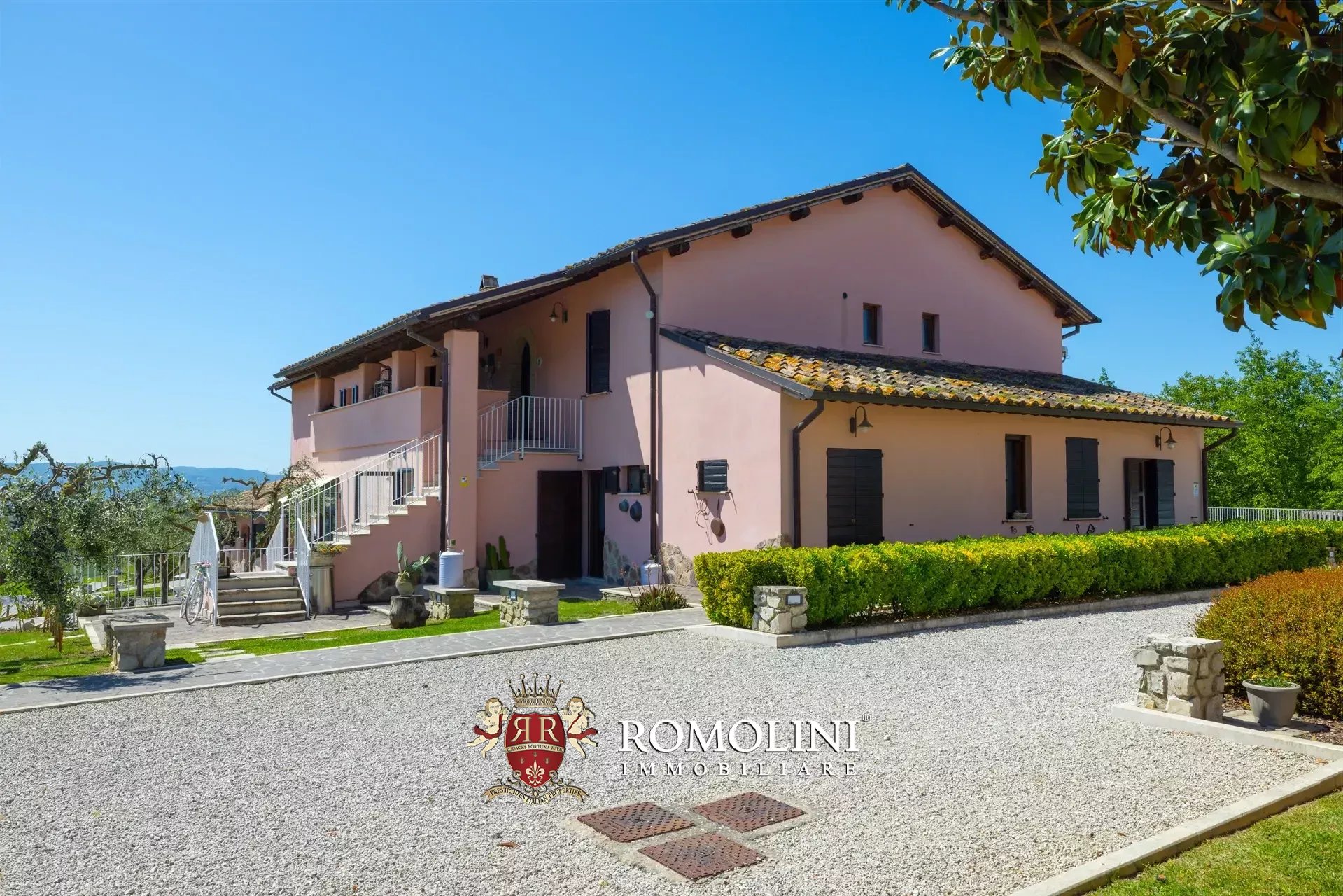 35 Bedroom Villa/Townhouse's Image 31