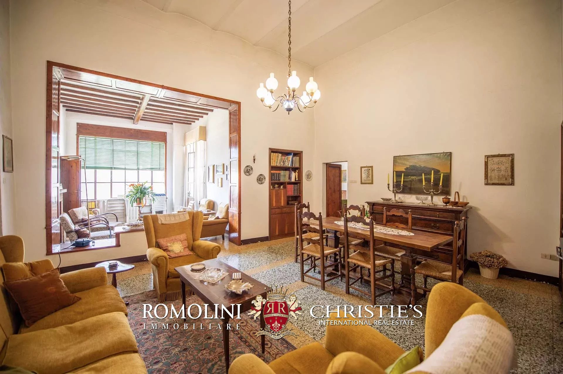 4 Bedroom Villa/Townhouse's Image 14