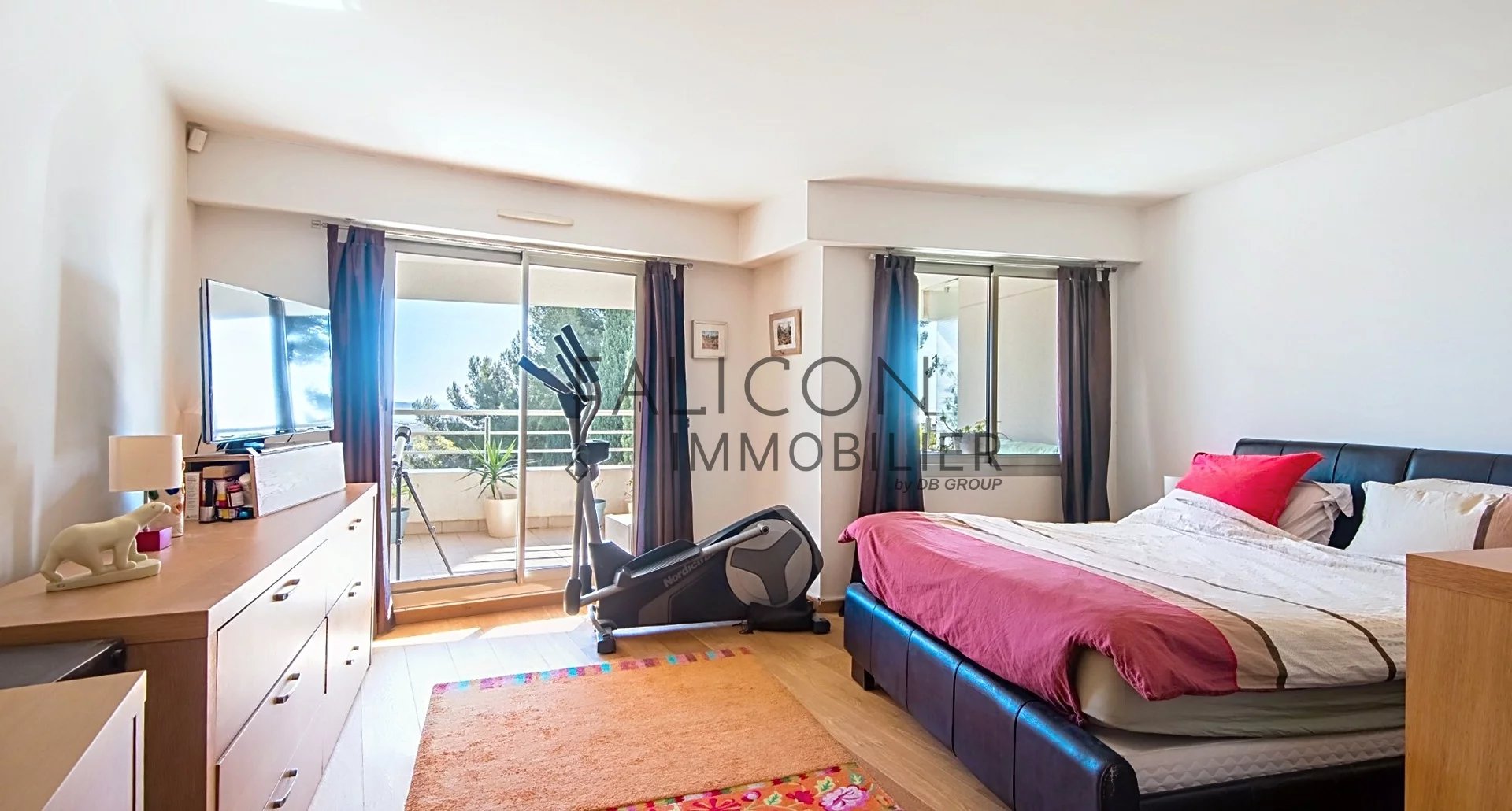 Superbe 4 pcs avec terrasses sur colline Niçoises